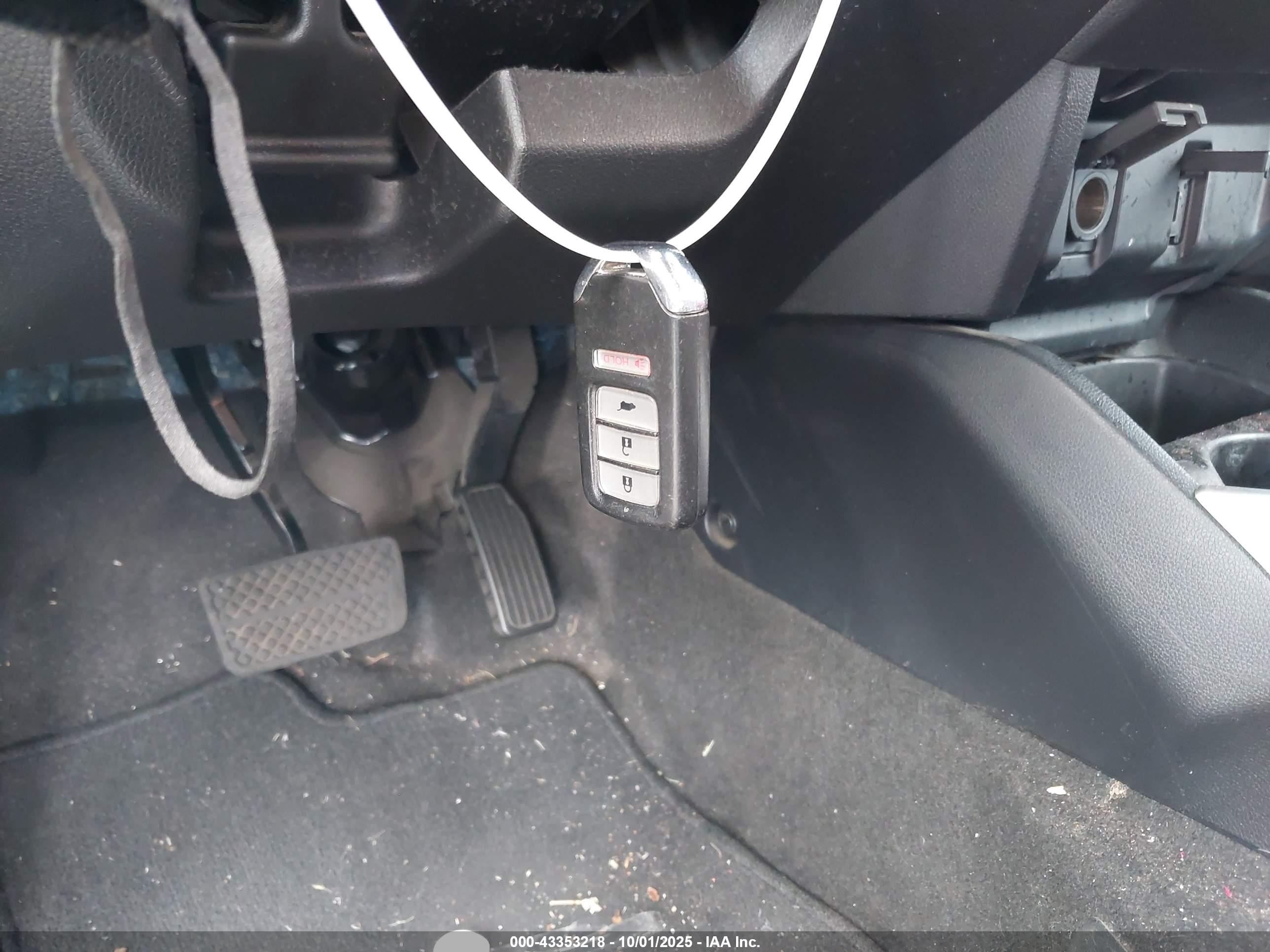 HONDA FIT image 11