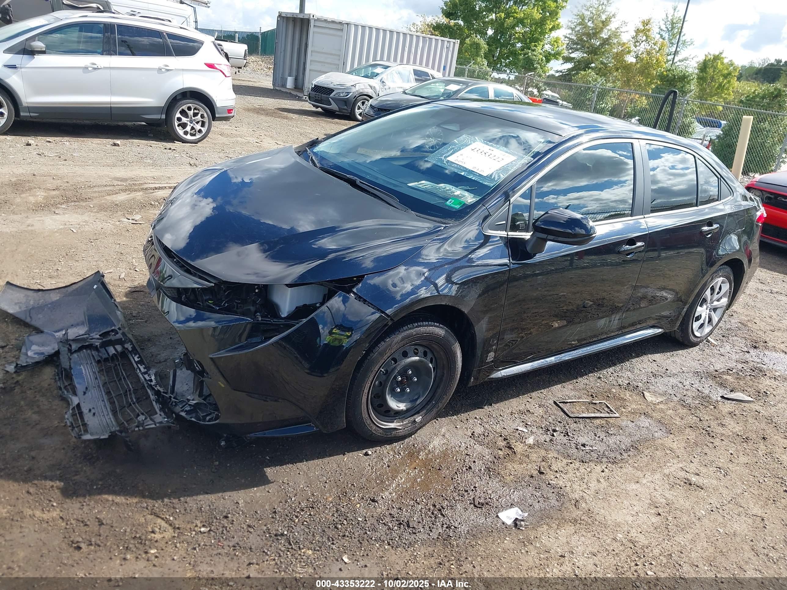 TOYOTA COROLLA image 2