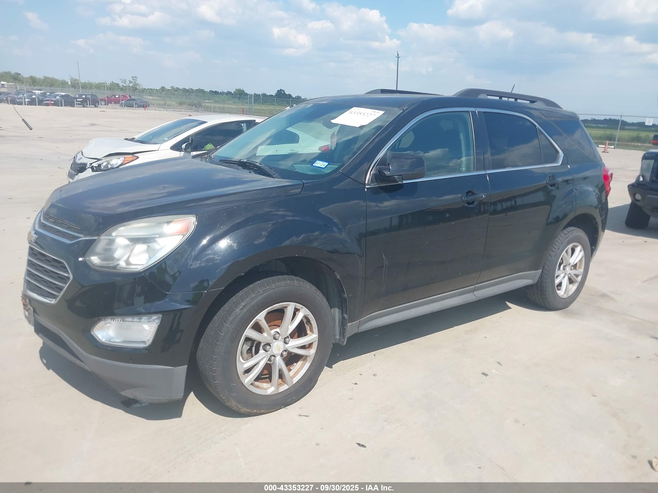 CHEVROLET EQUINOX image 2
