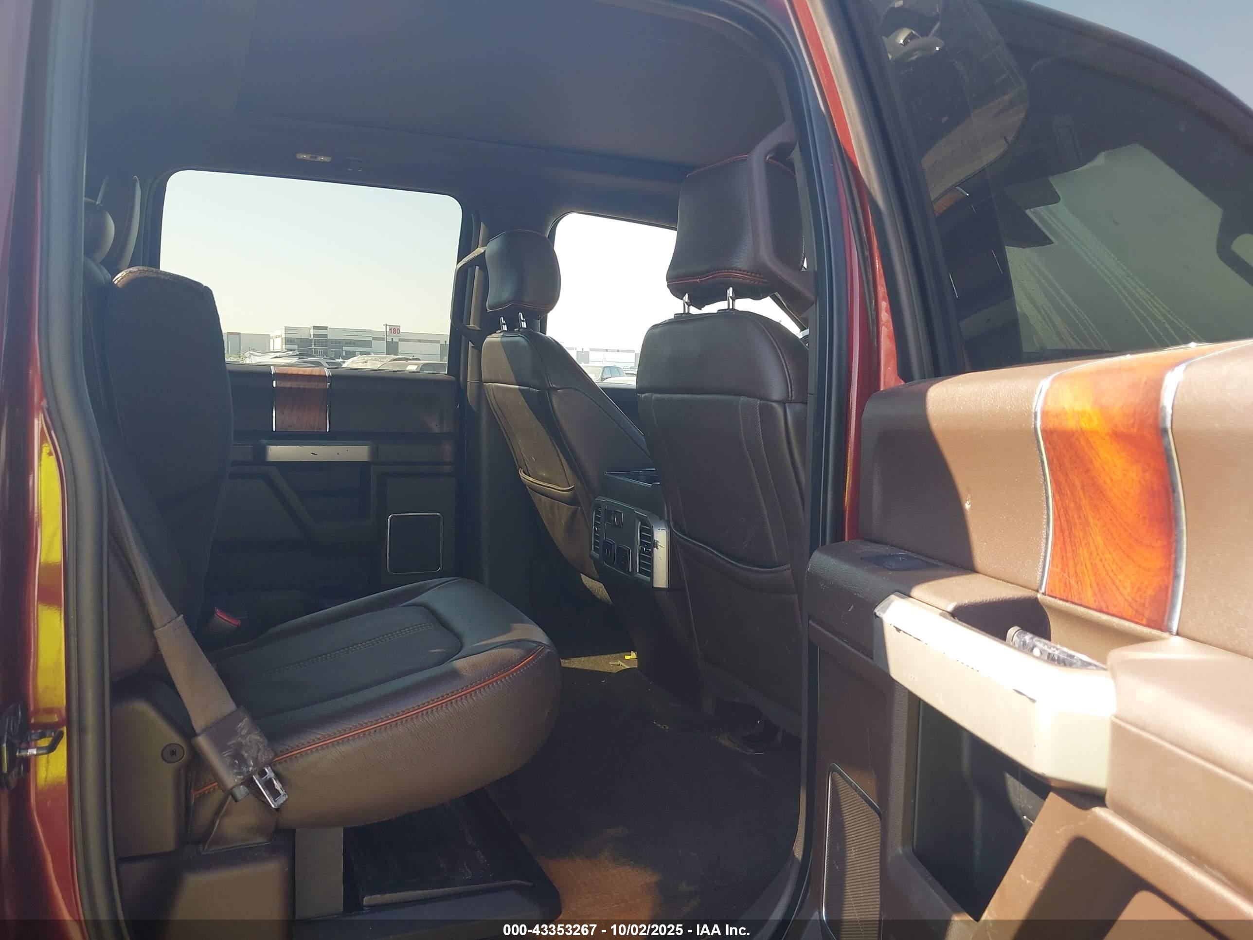 FORD F-250 image 8