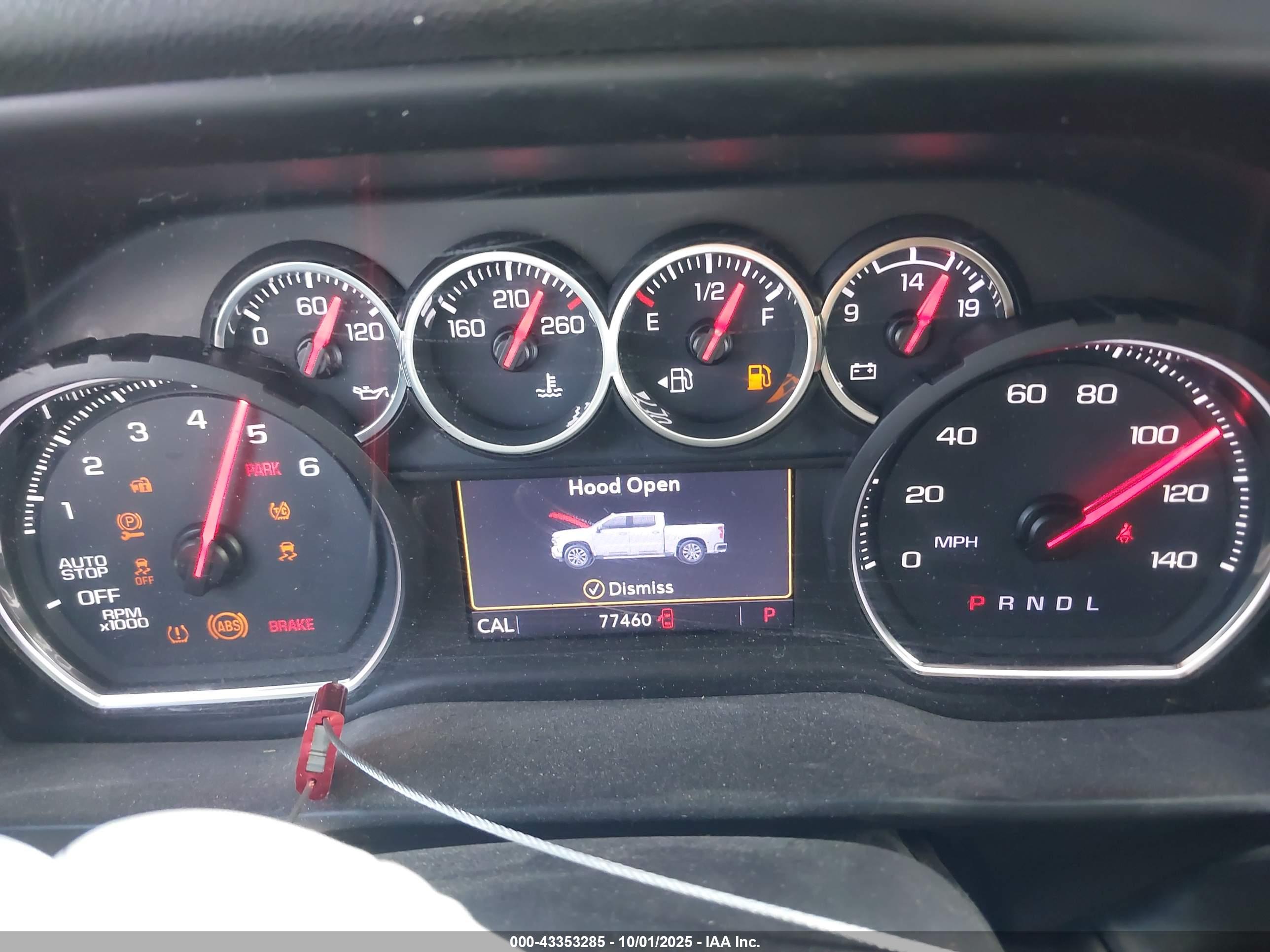 CHEVROLET SILVERADO image 7