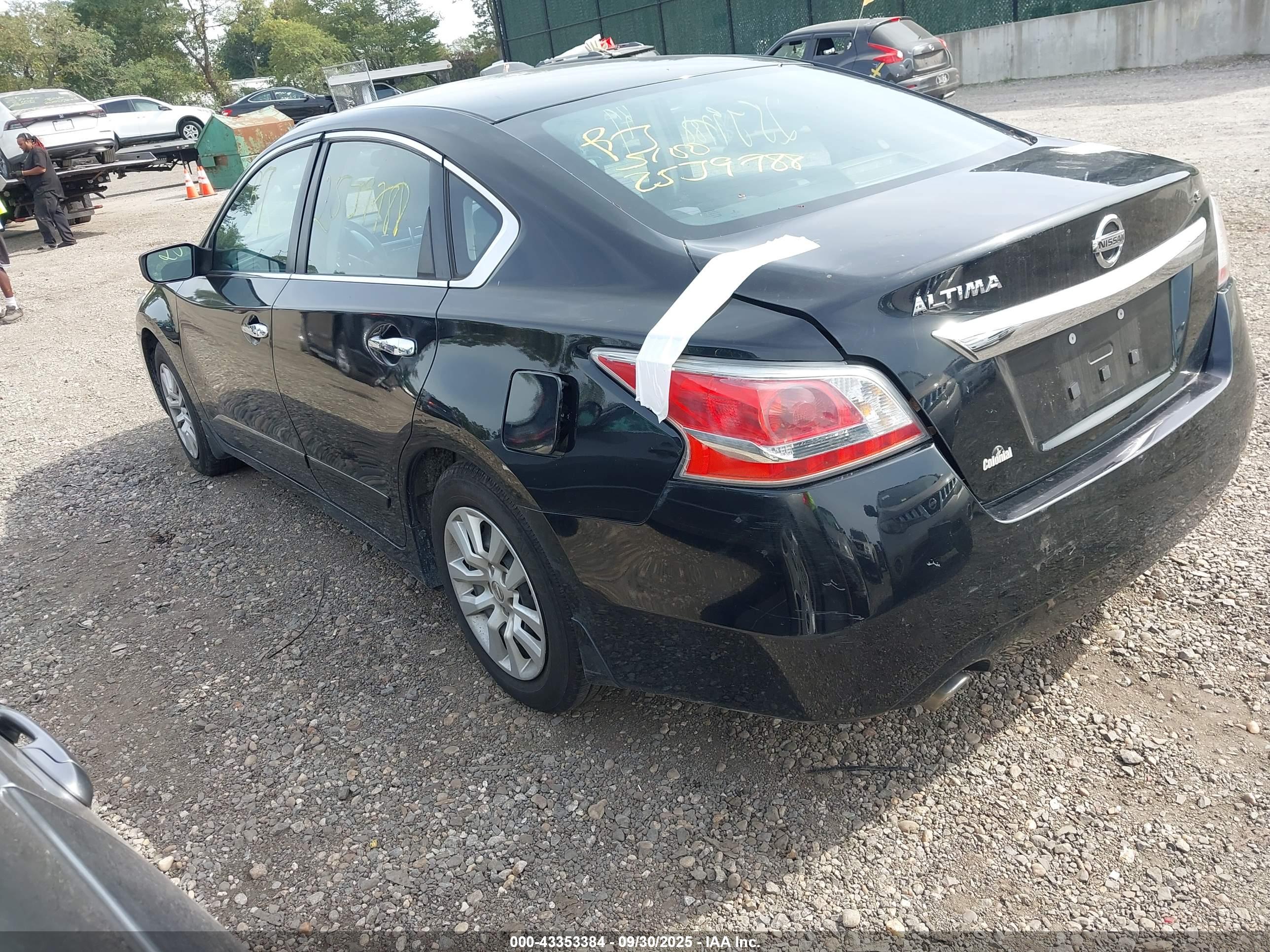 NISSAN ALTIMA image 3