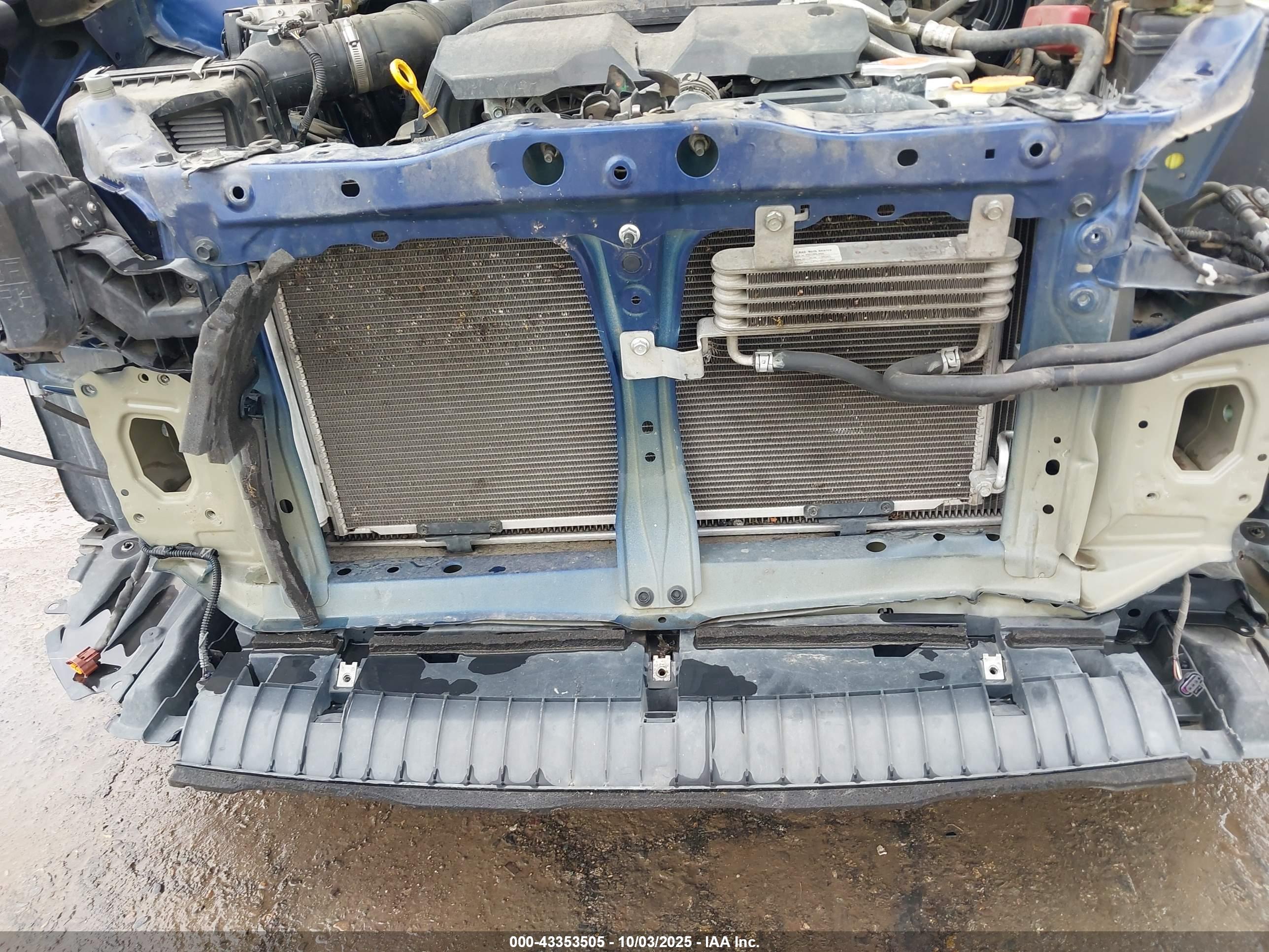 SUBARU OUTBACK image 6