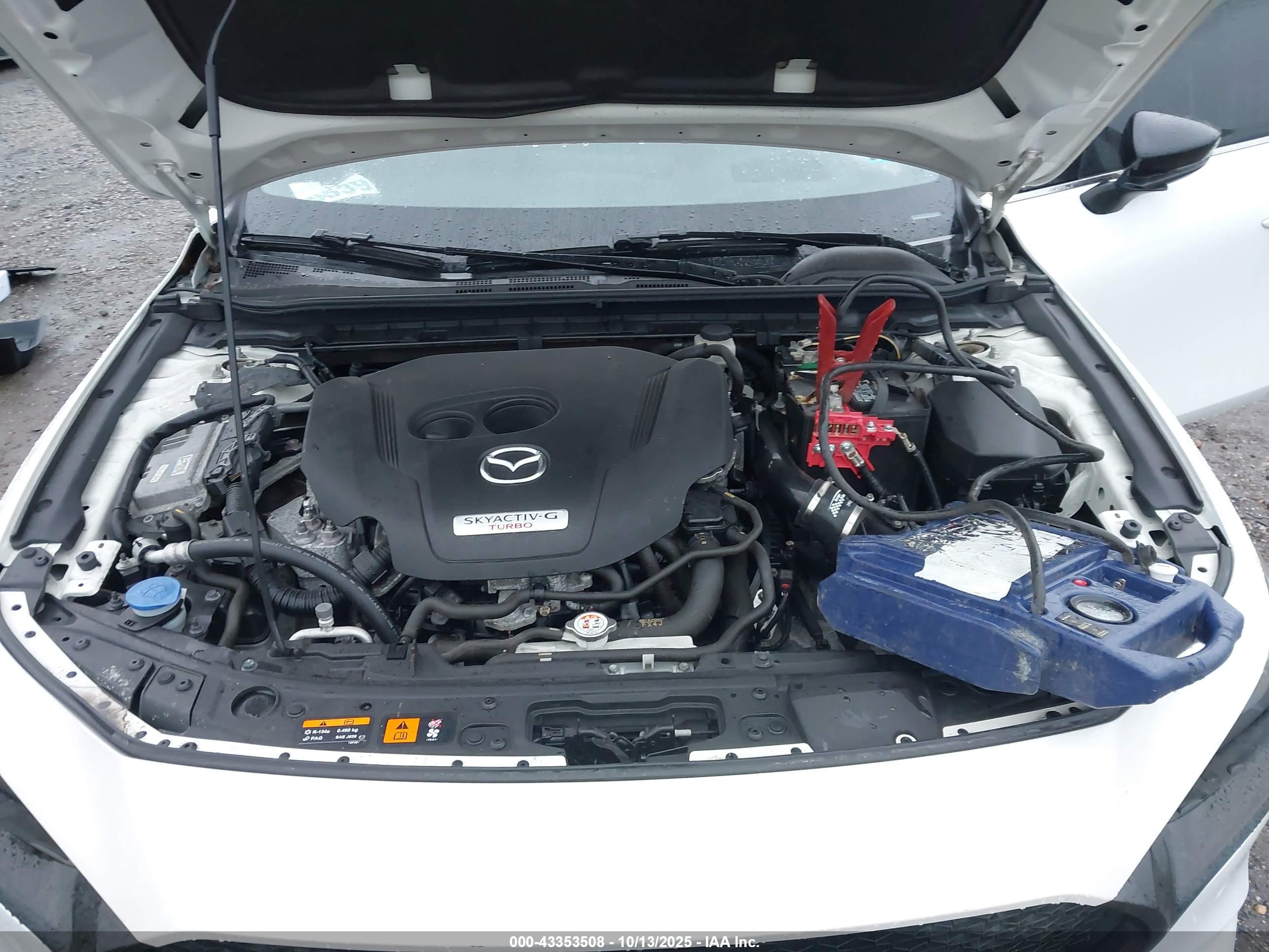 MAZDA MAZDA3 image 10