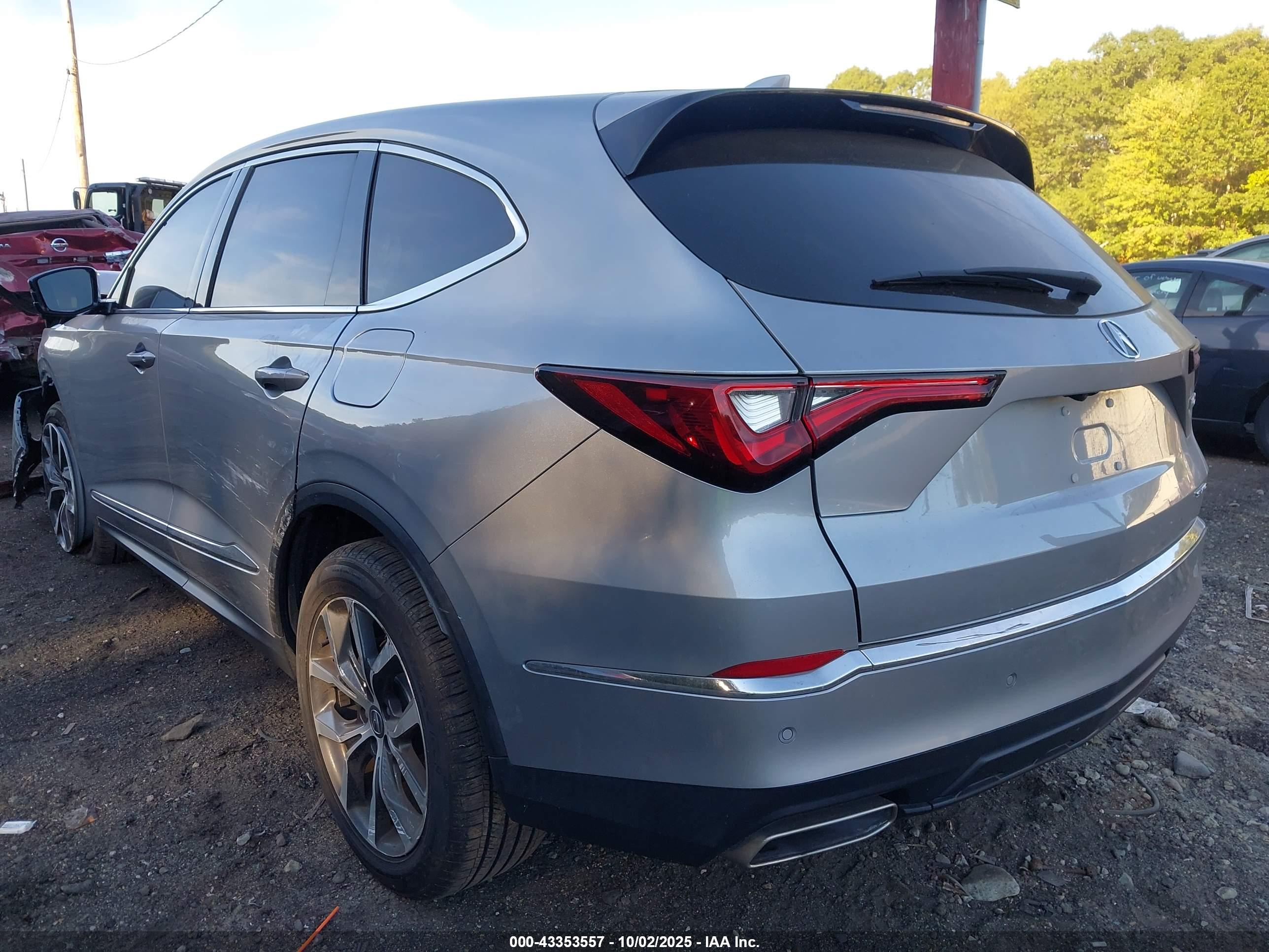 ACURA MDX image 3