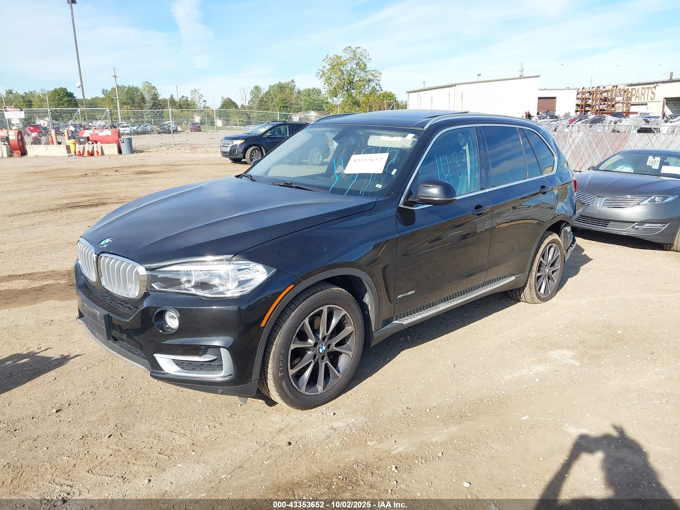 BMW X5 image 2