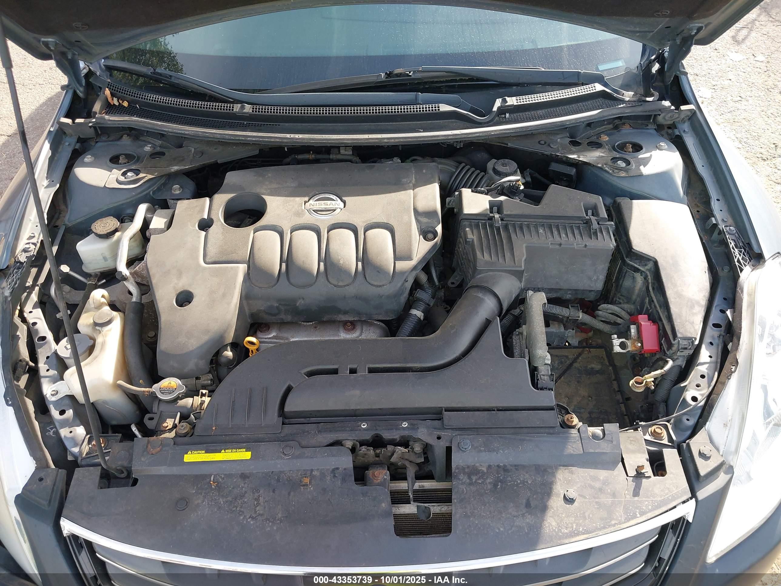 NISSAN ALTIMA image 10