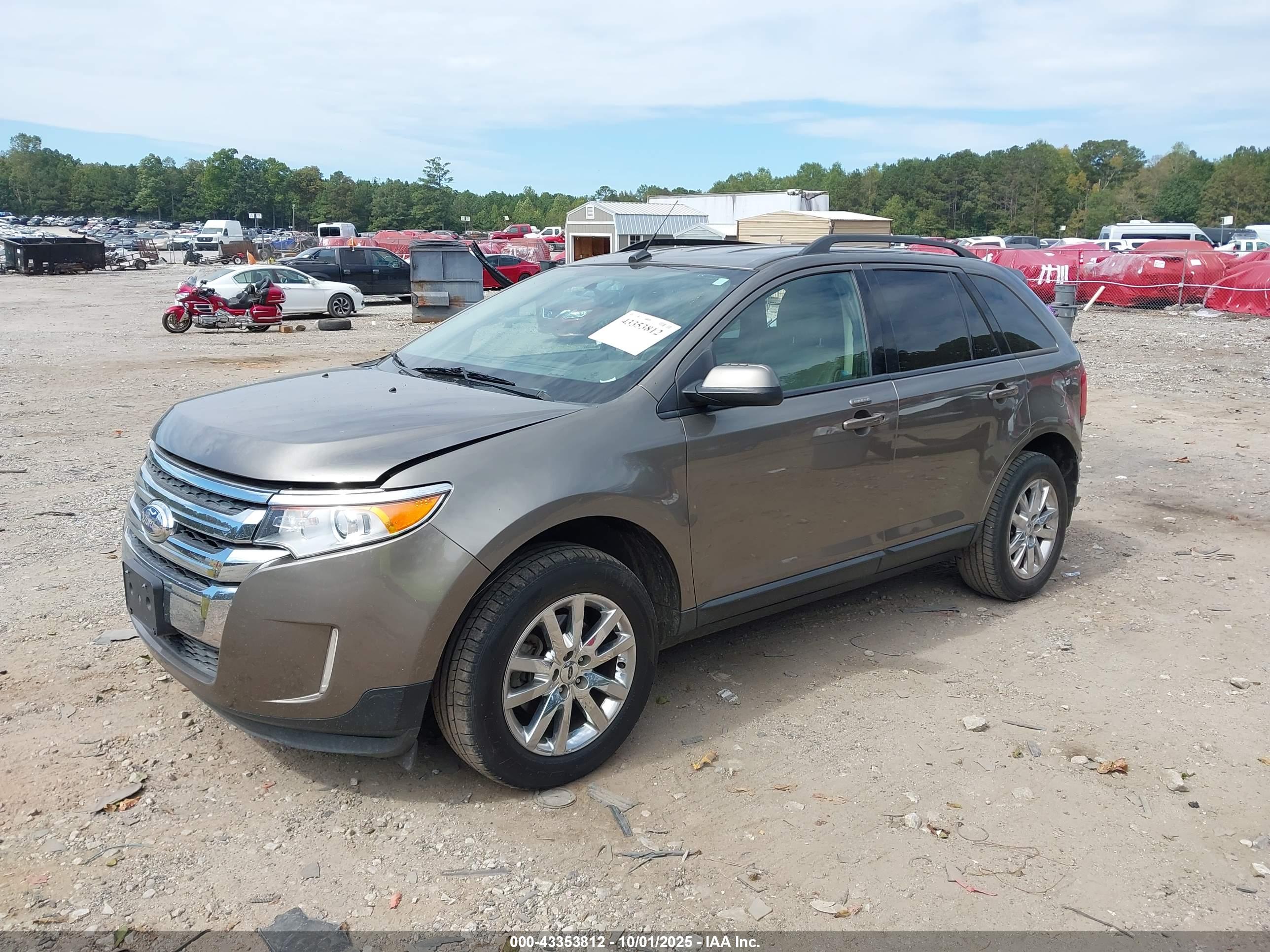 FORD EDGE image 2