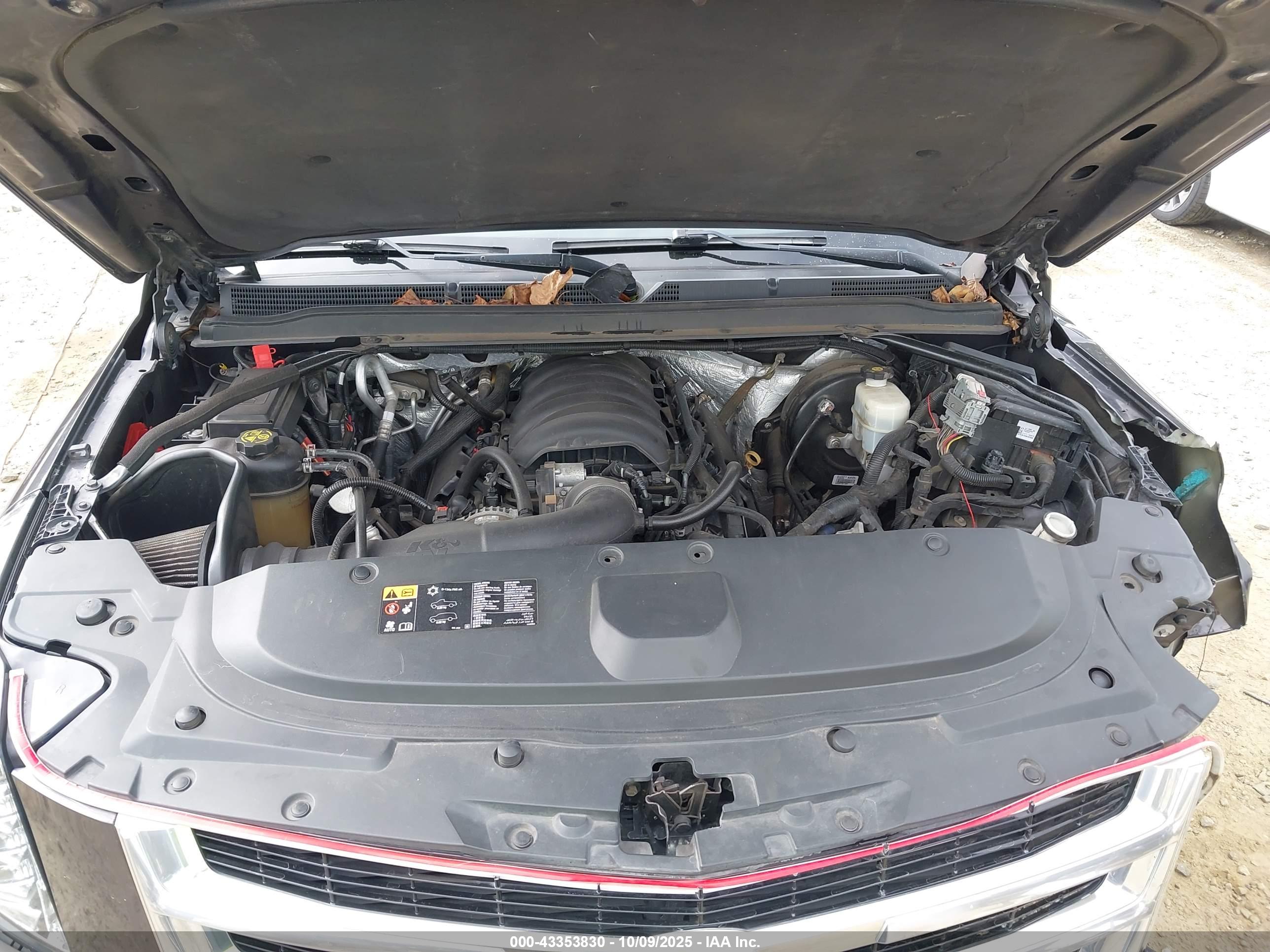 CADILLAC ESCALADE image 10