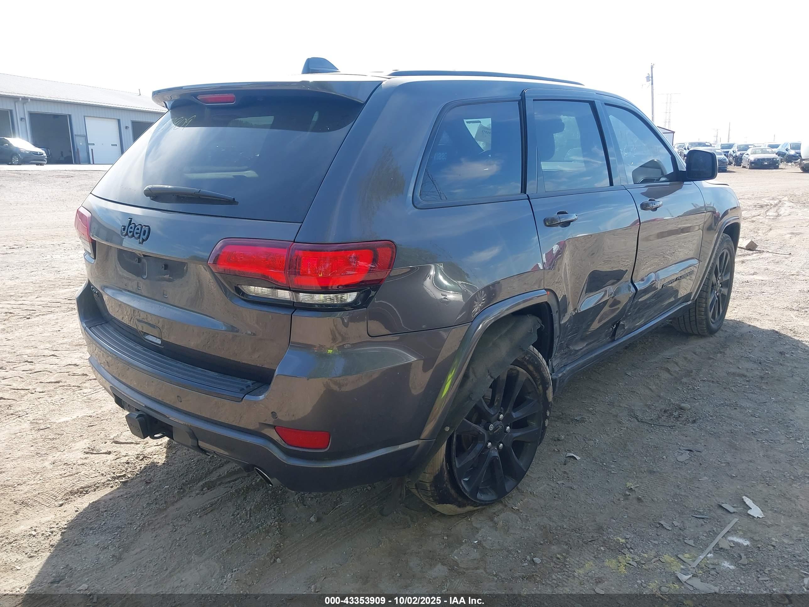 JEEP GRAND image 4