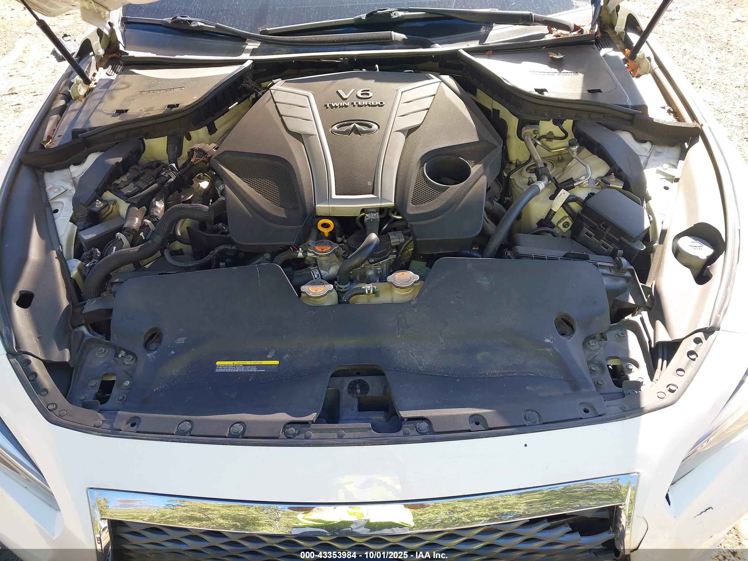 INFINITI Q50 image 10