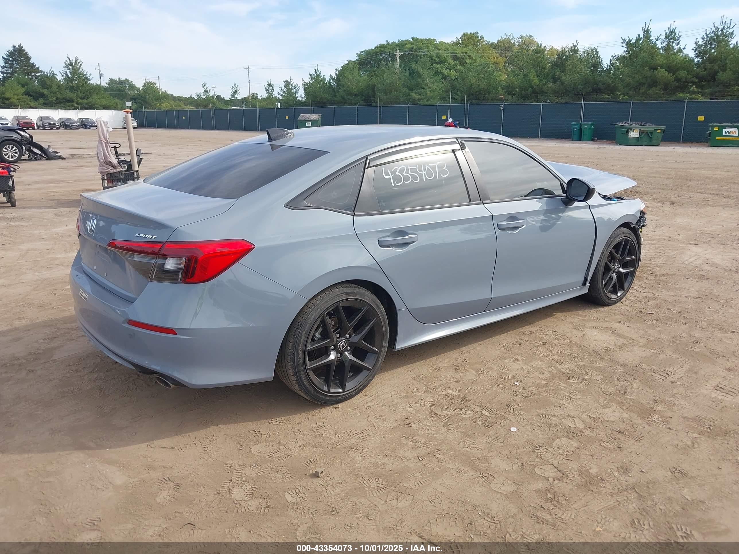 HONDA CIVIC image 4