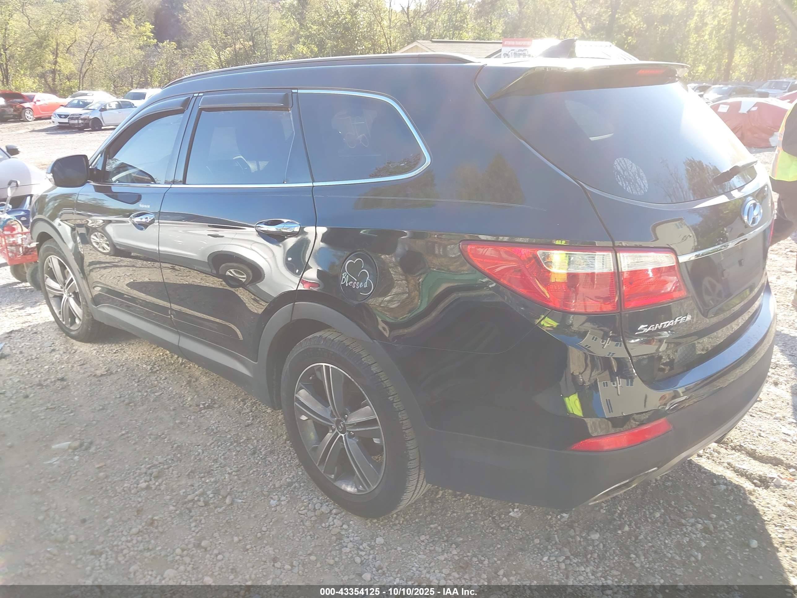 HYUNDAI SANTA image 3