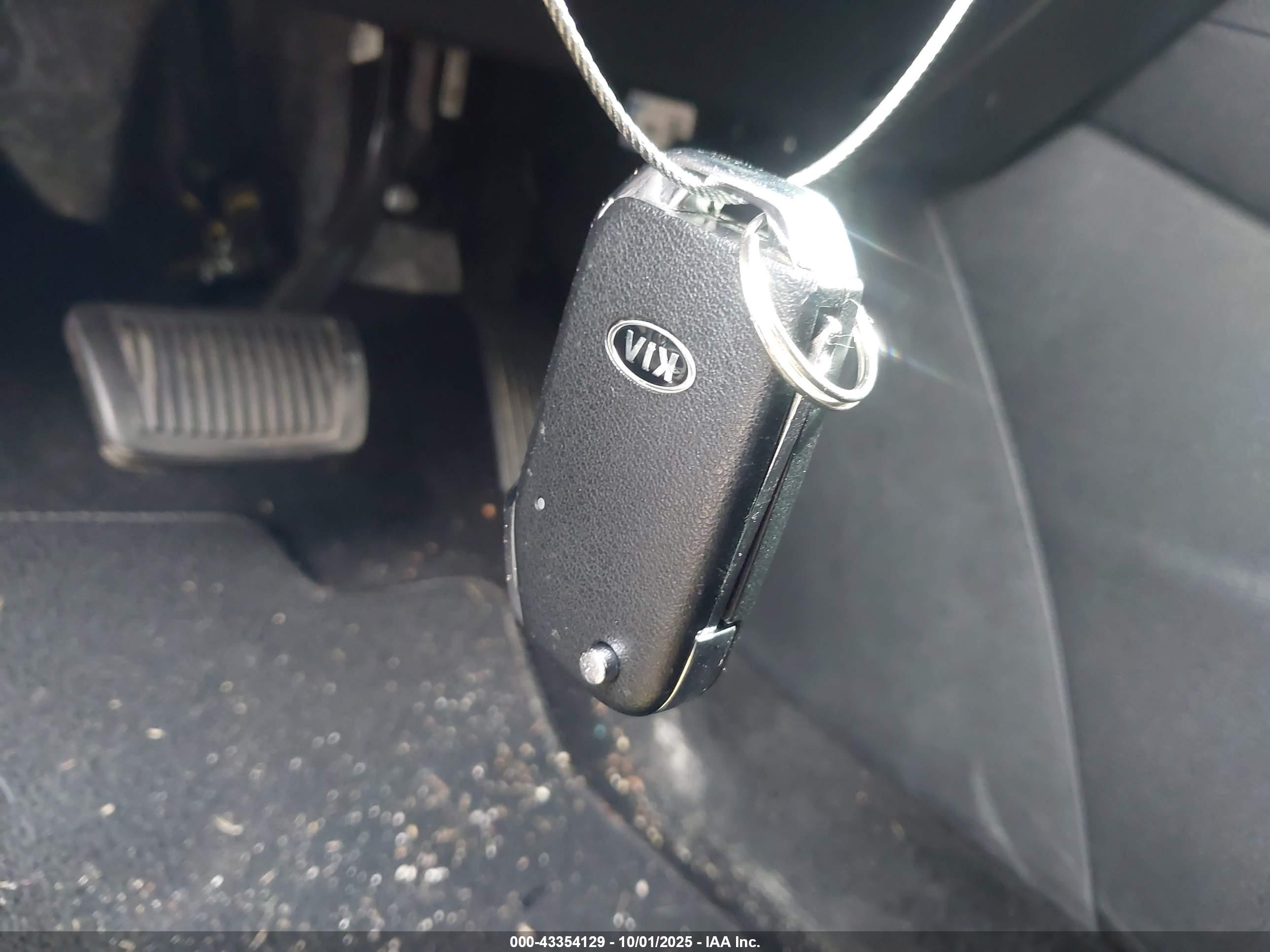 KIA FORTE image 11