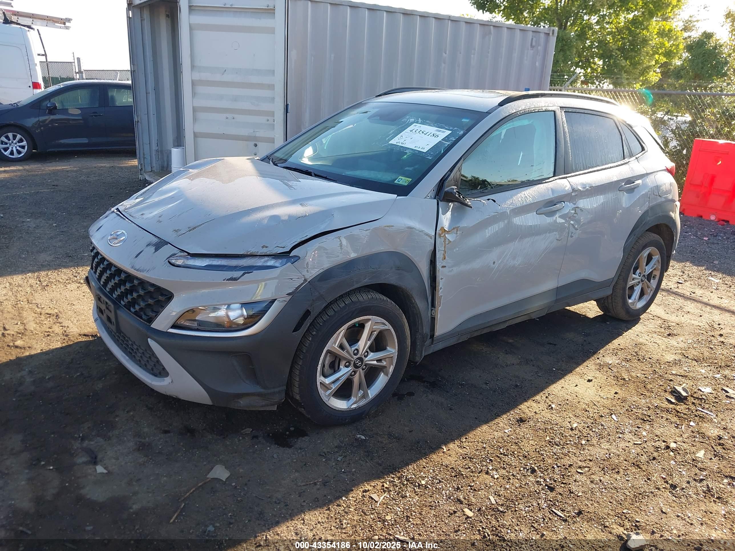 HYUNDAI KONA image 2