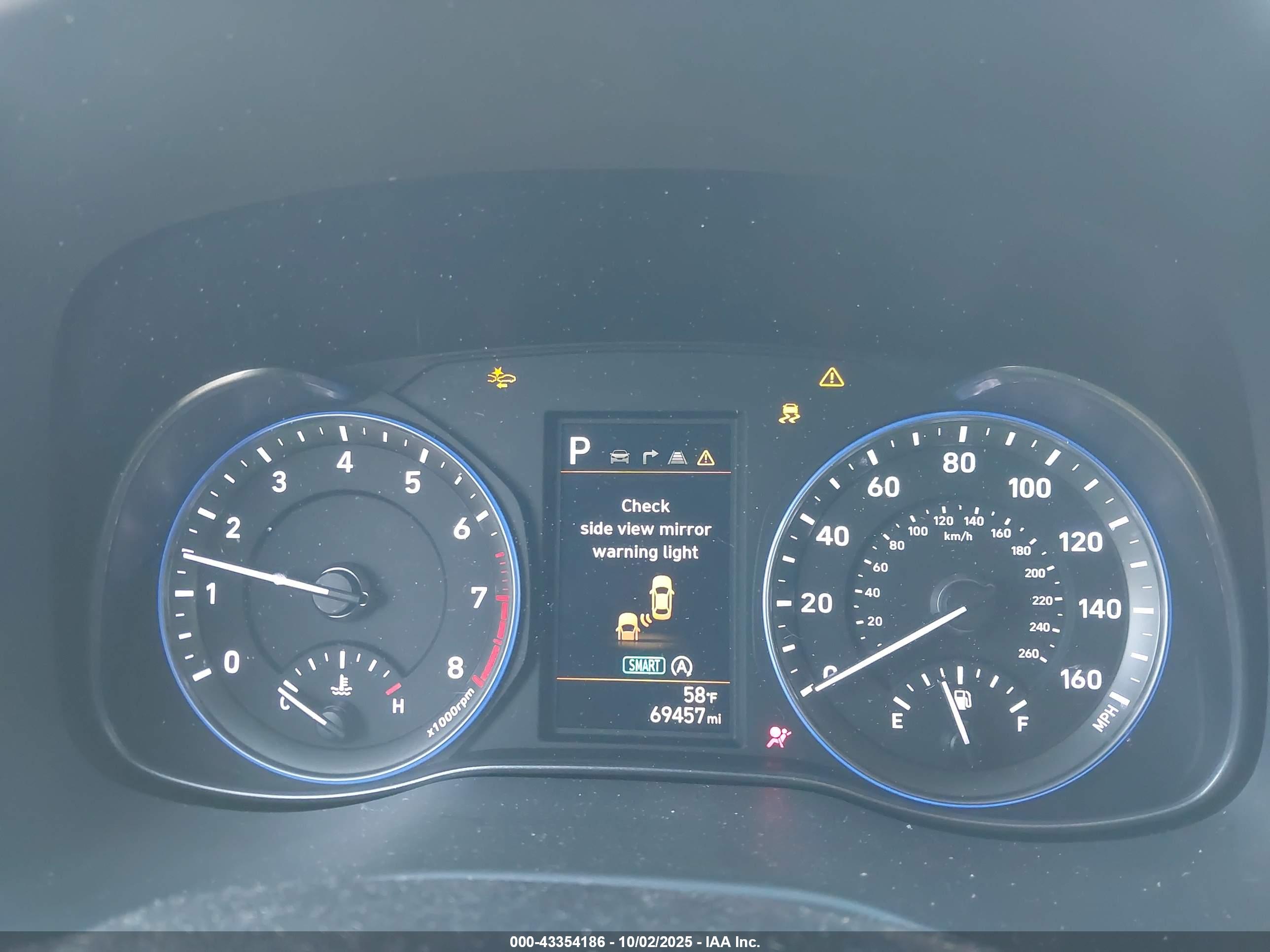 HYUNDAI KONA image 7