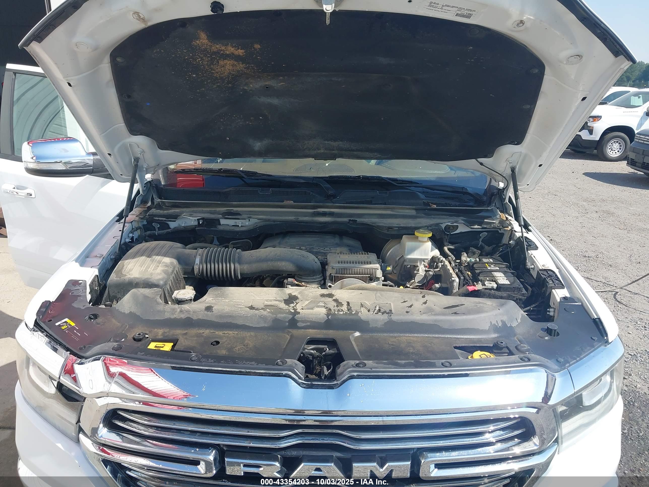 RAM 1500 image 10
