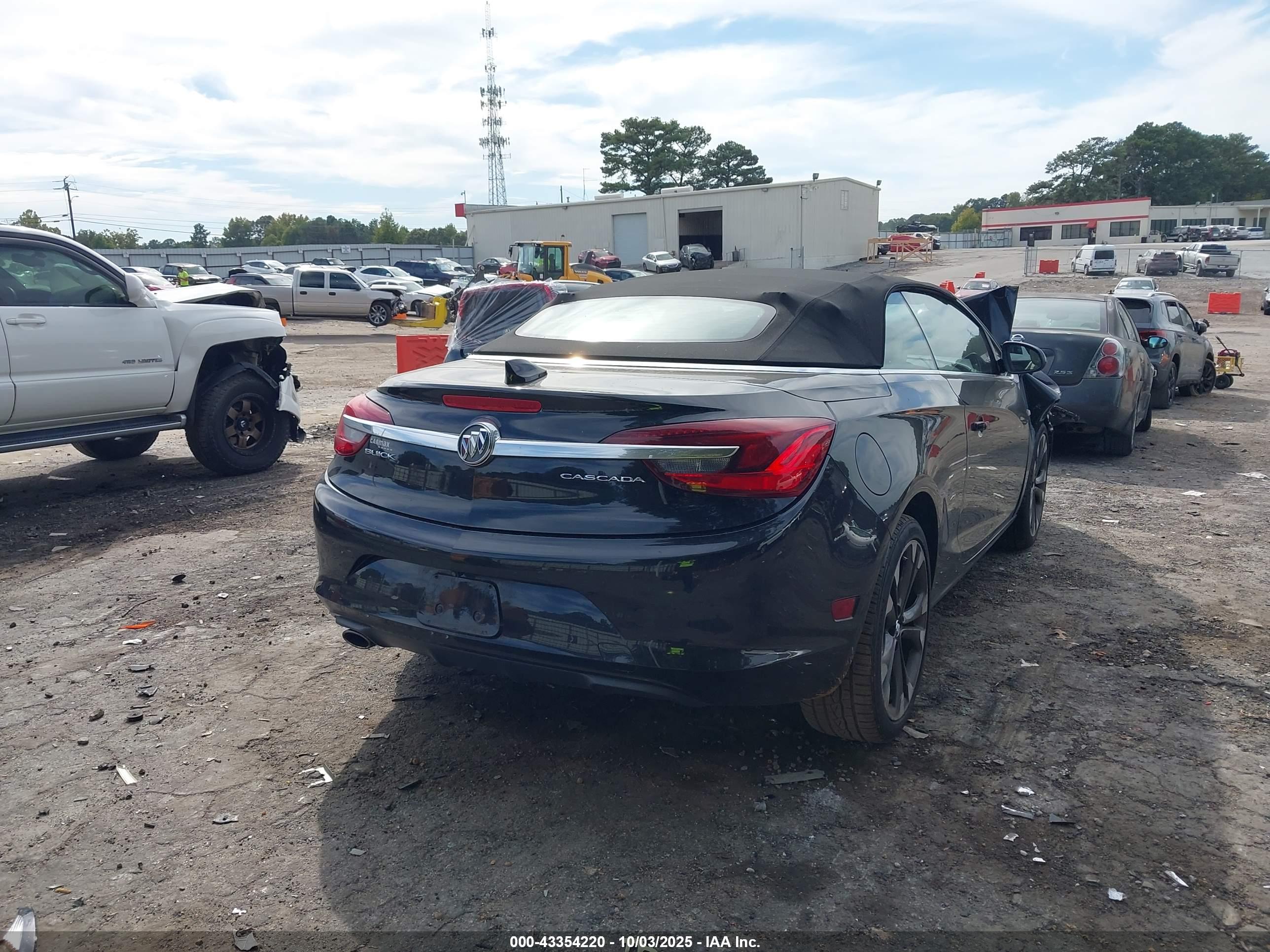 BUICK CASCADA image 4