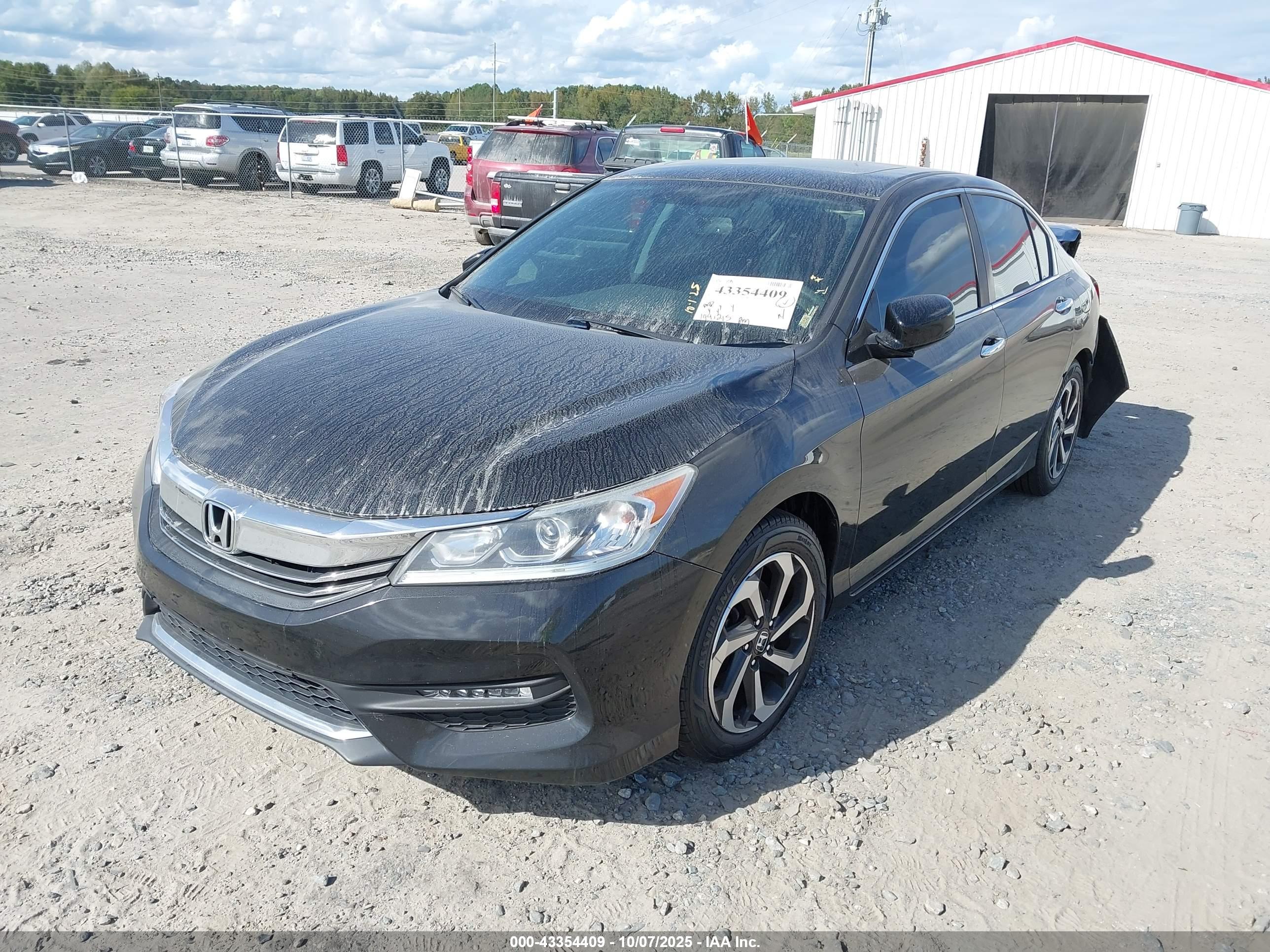 HONDA ACCORD image 2