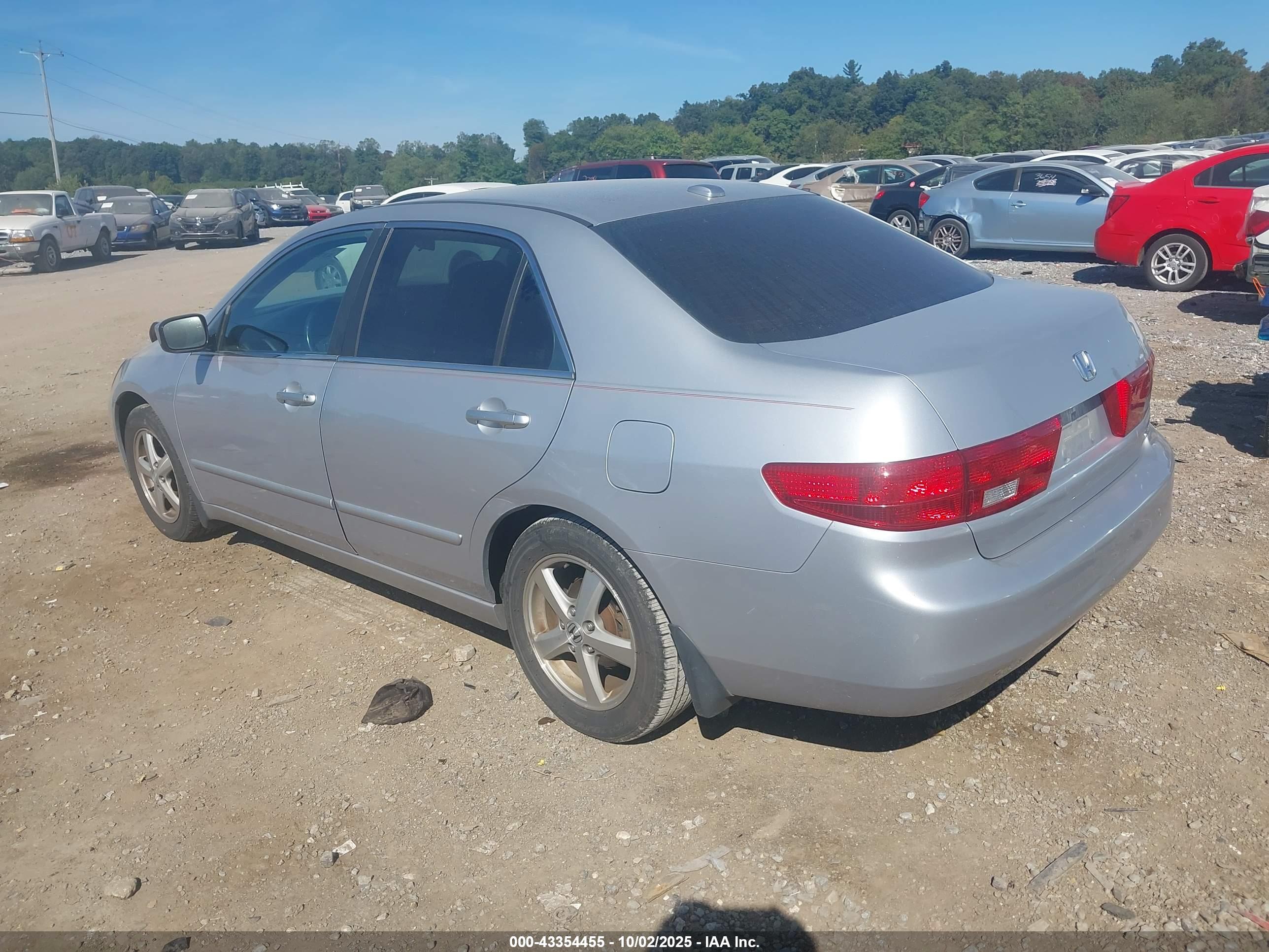 HONDA ACCORD image 3