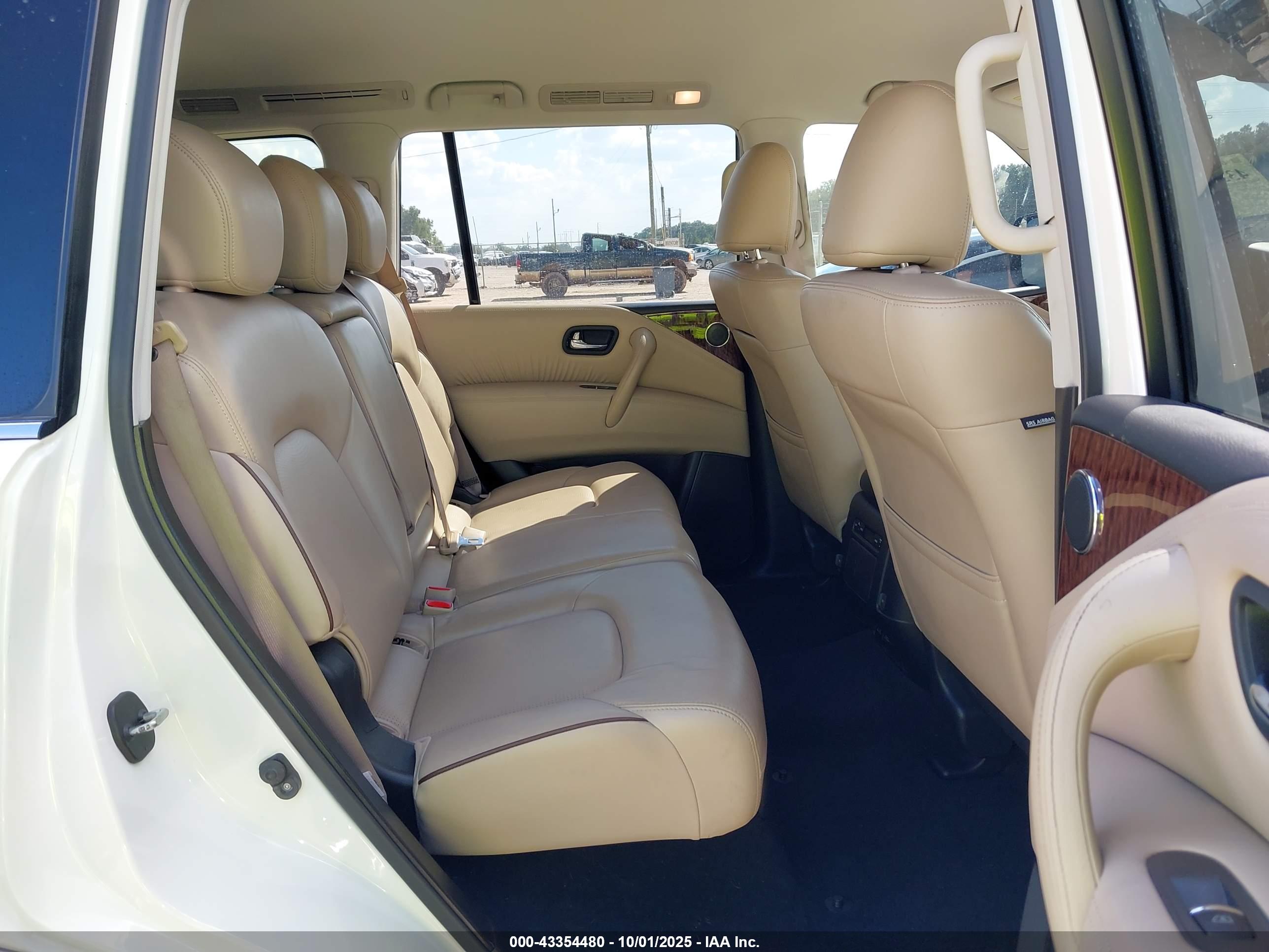 NISSAN ARMADA image 8