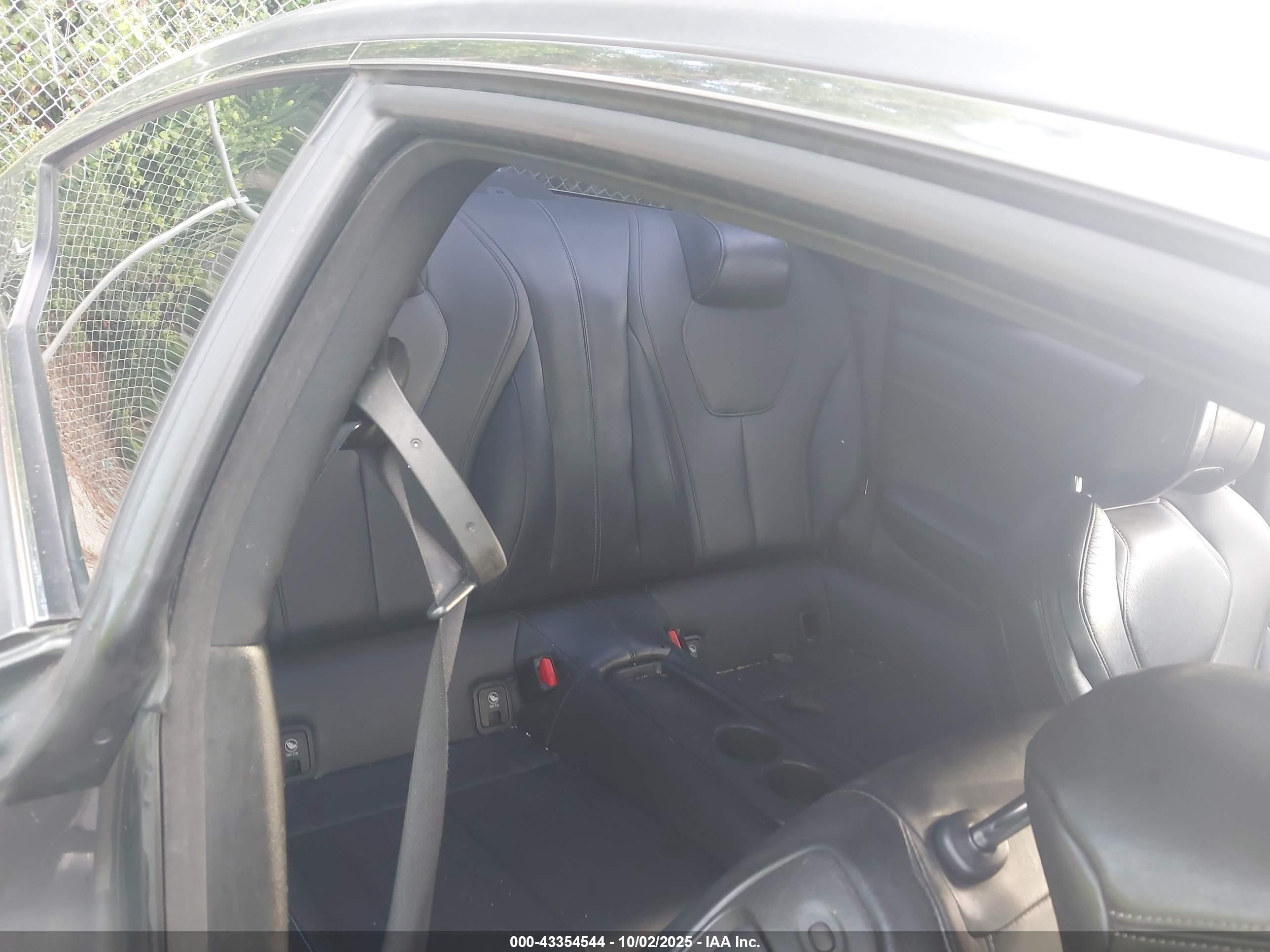 INFINITI Q60 image 8