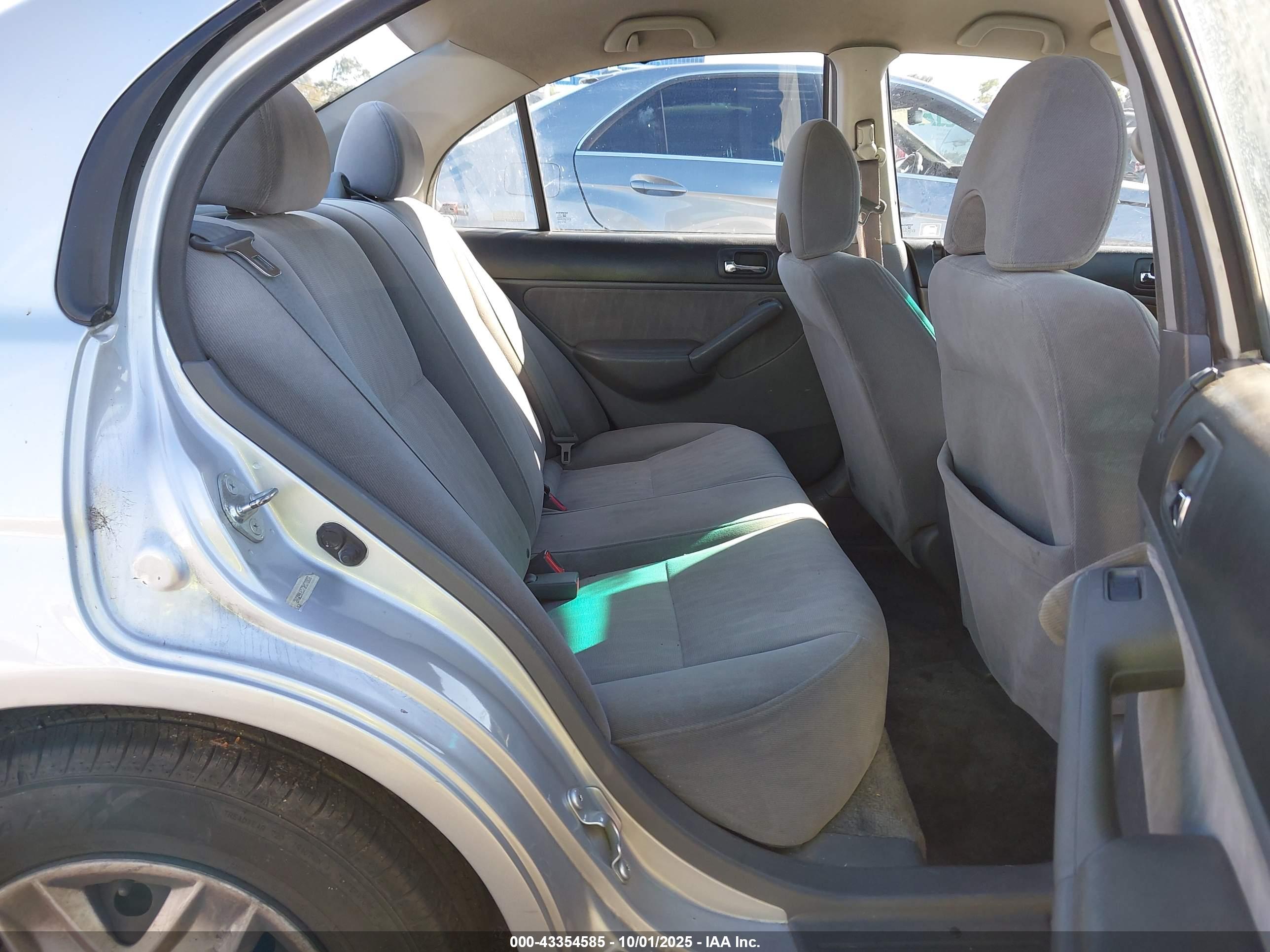HONDA CIVIC image 8