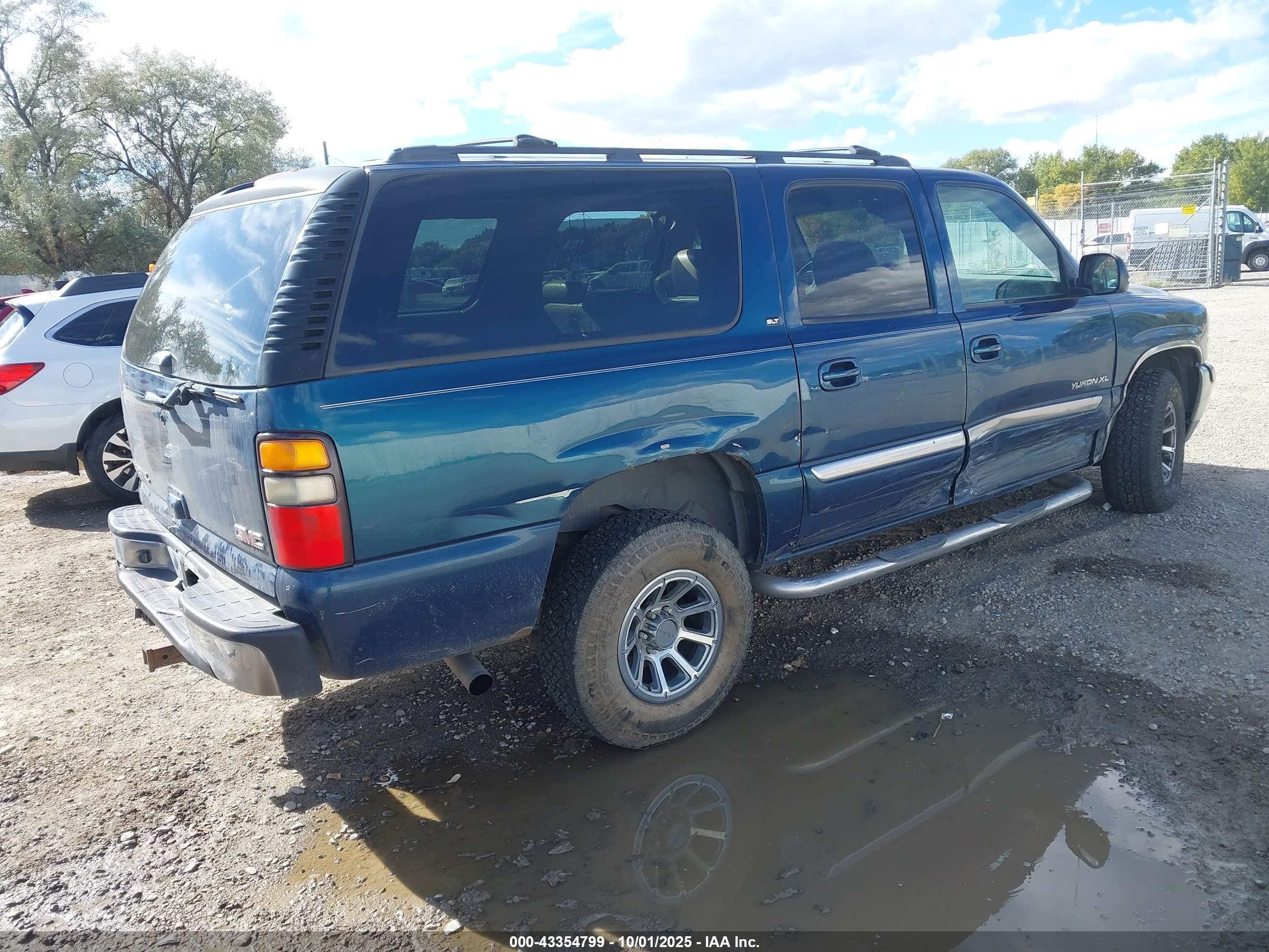 GMC YUKON image 4
