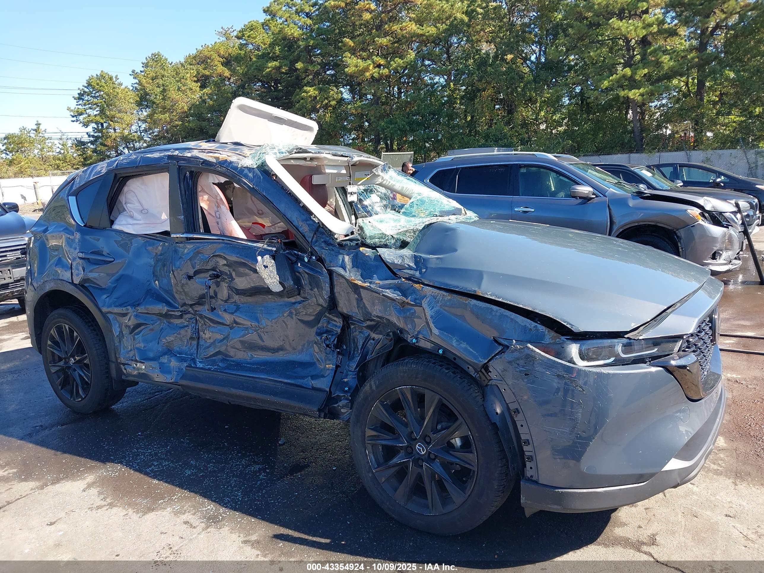 MAZDA CX-5 image 6
