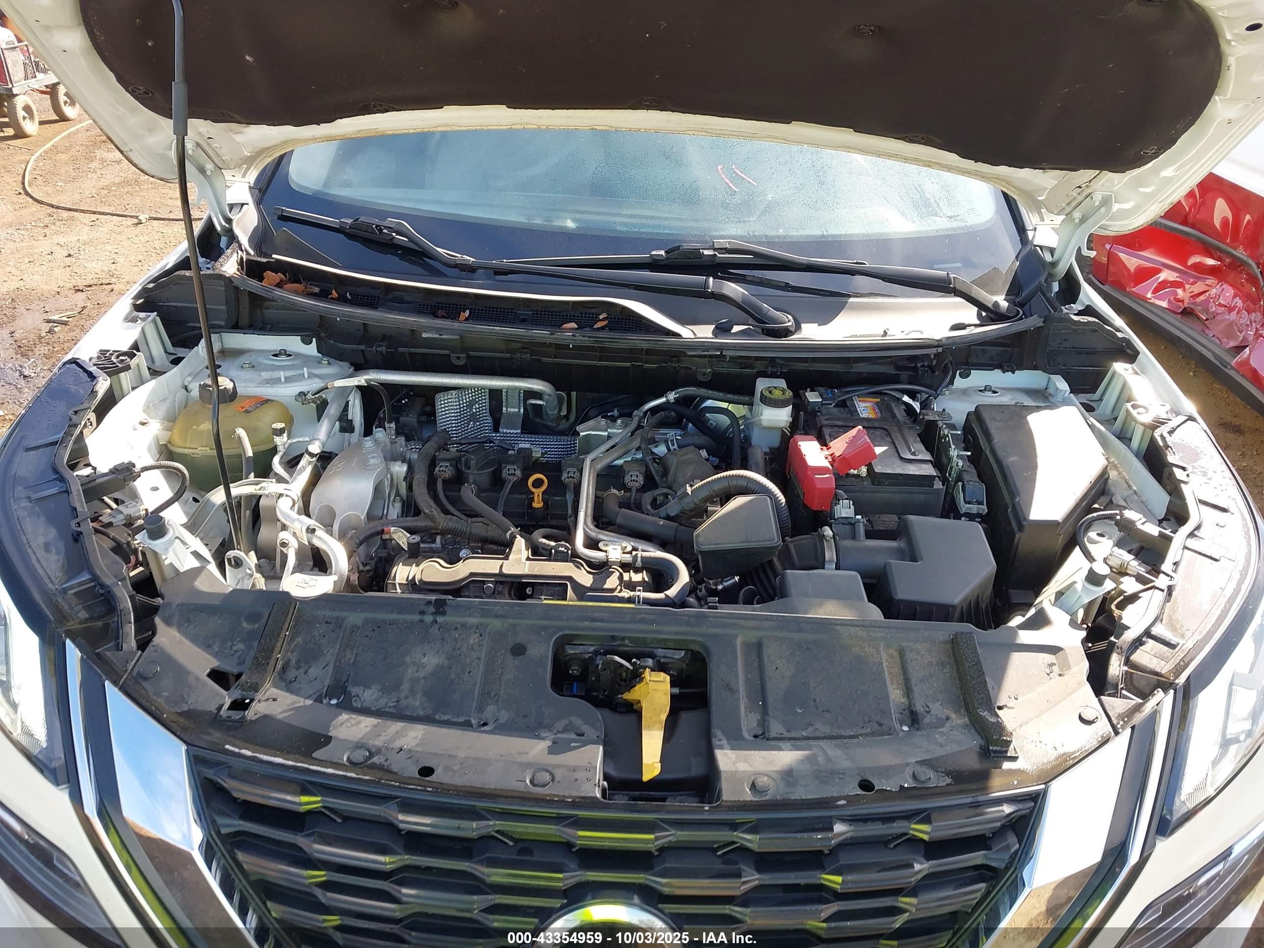 NISSAN ROGUE image 10