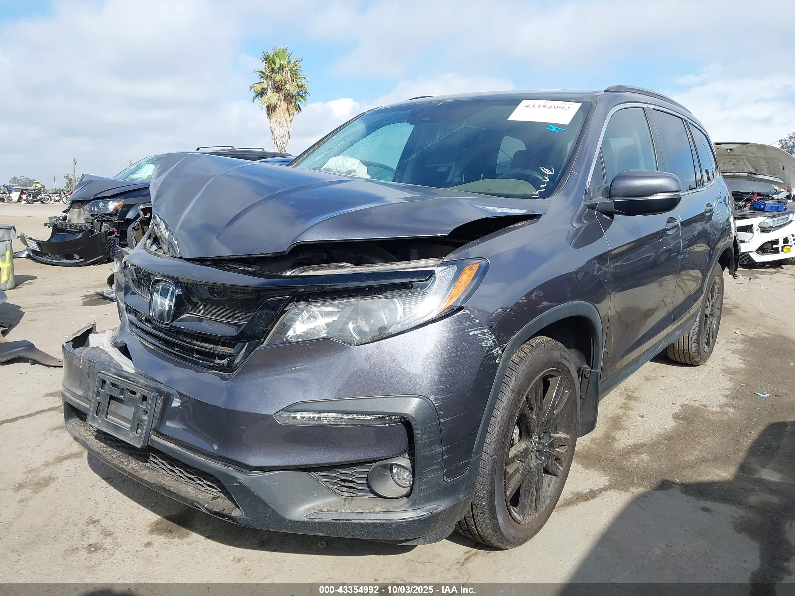 HONDA PILOT image 2