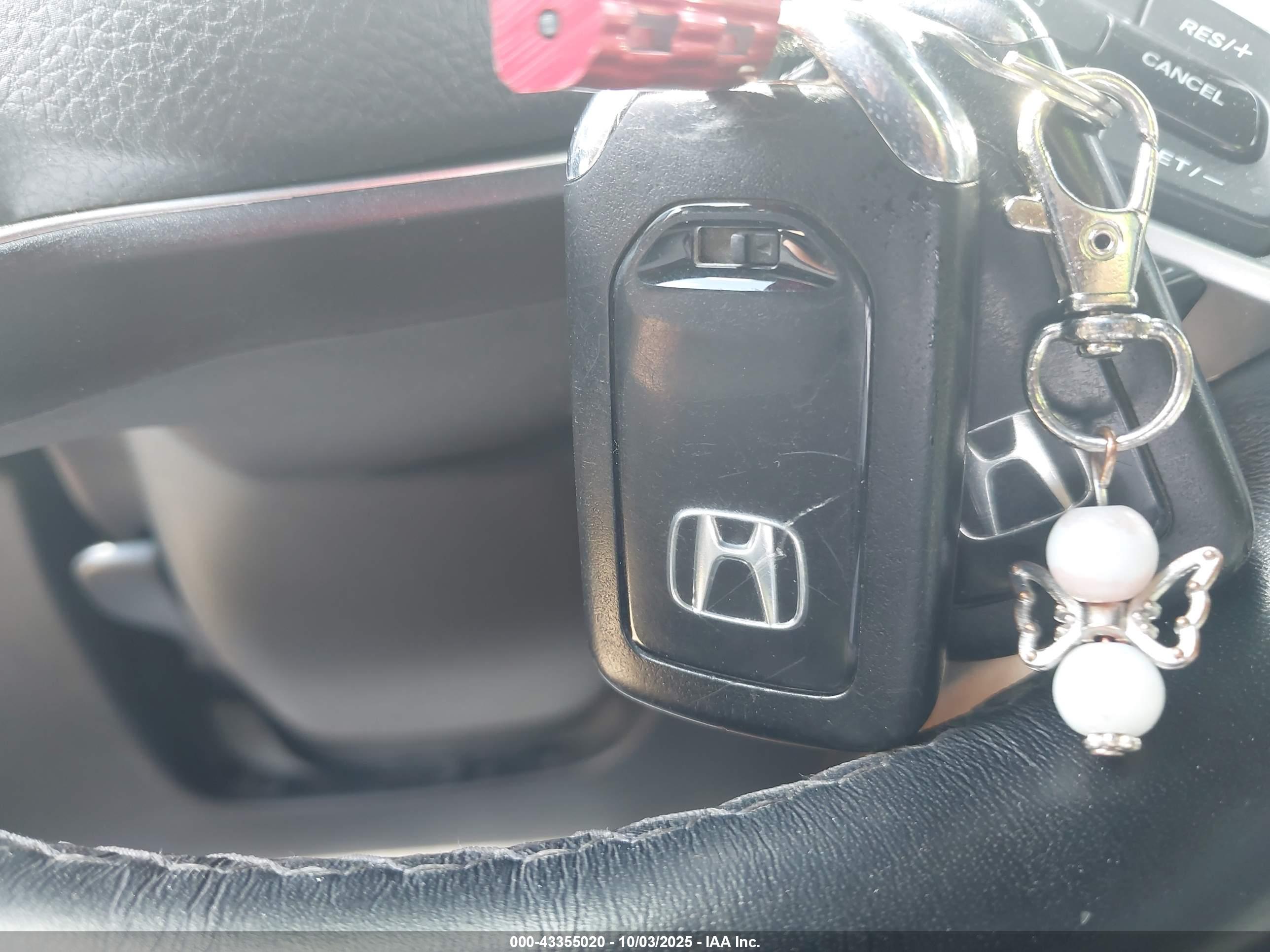 HONDA ACCORD image 11