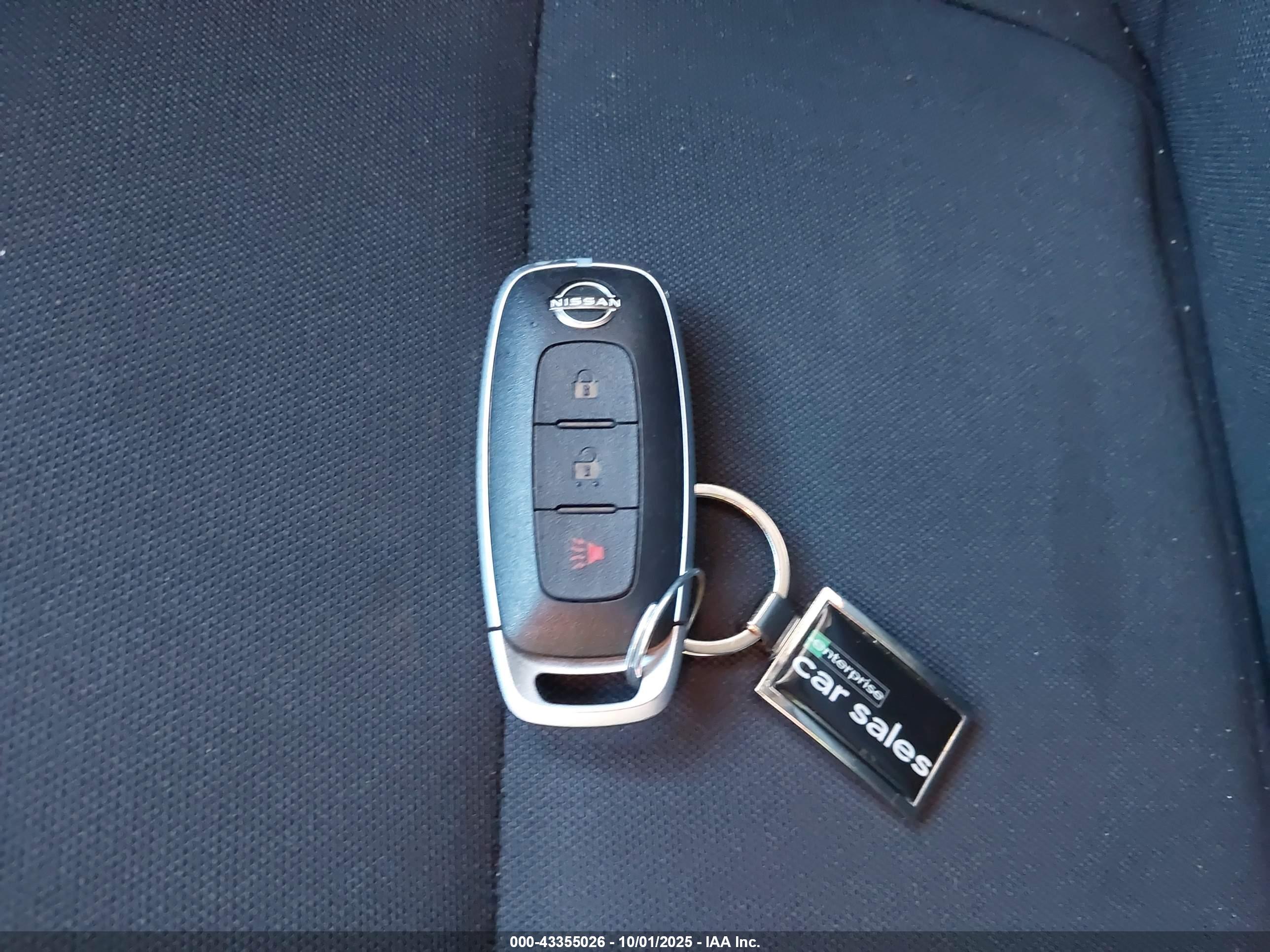 NISSAN KICKS image 11
