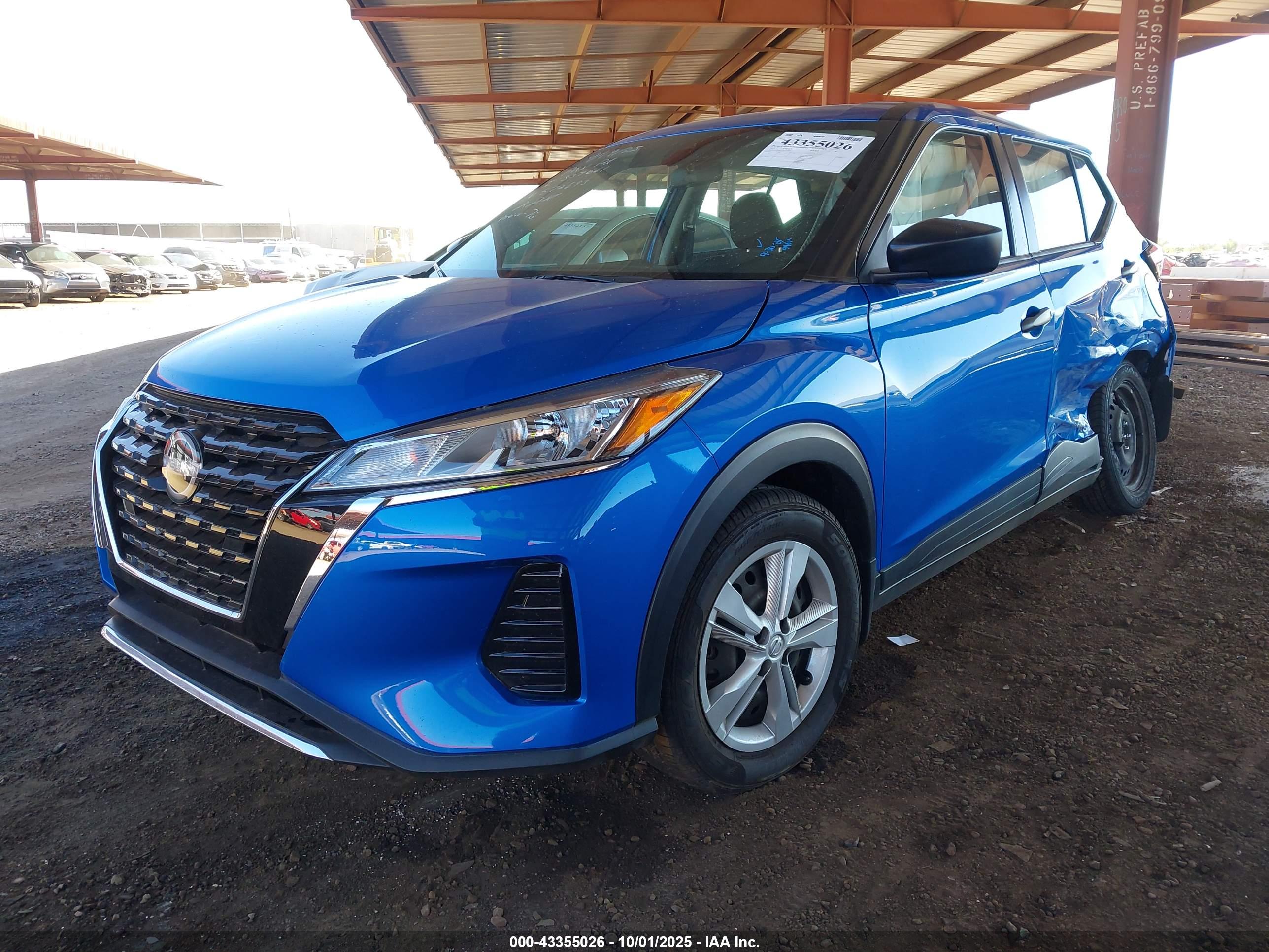 NISSAN KICKS image 2