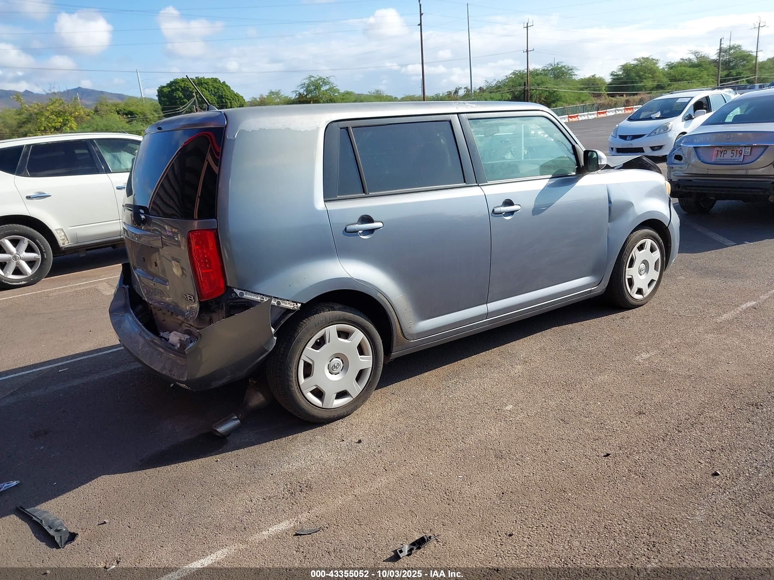 SCION XB image 4