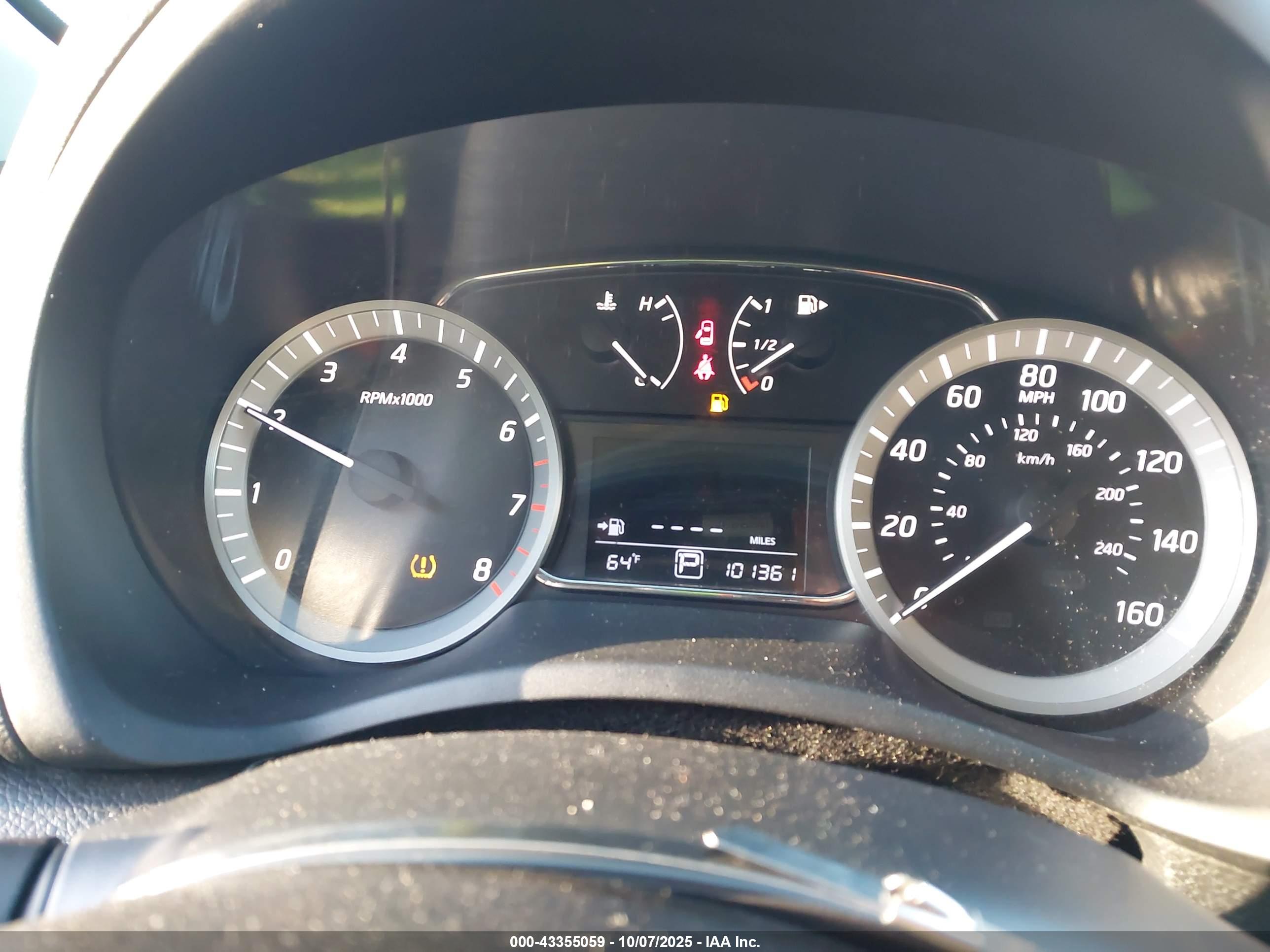 NISSAN SENTRA image 7