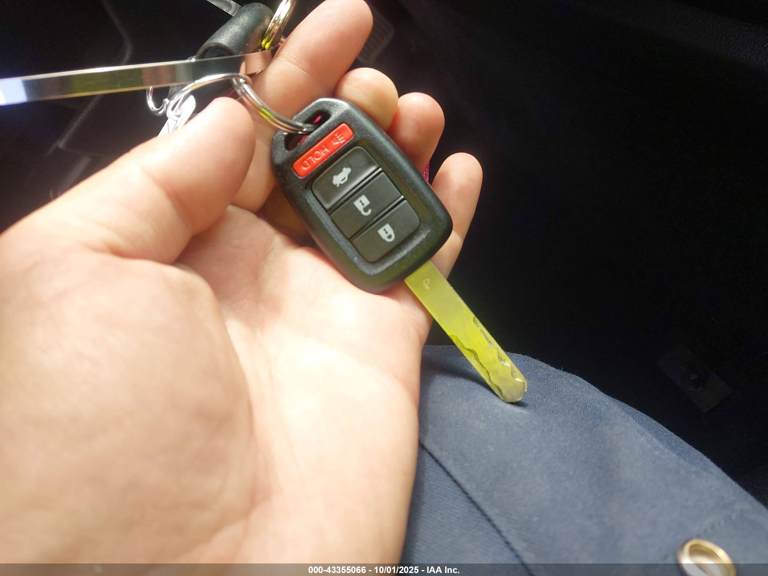 HONDA CIVIC image 11
