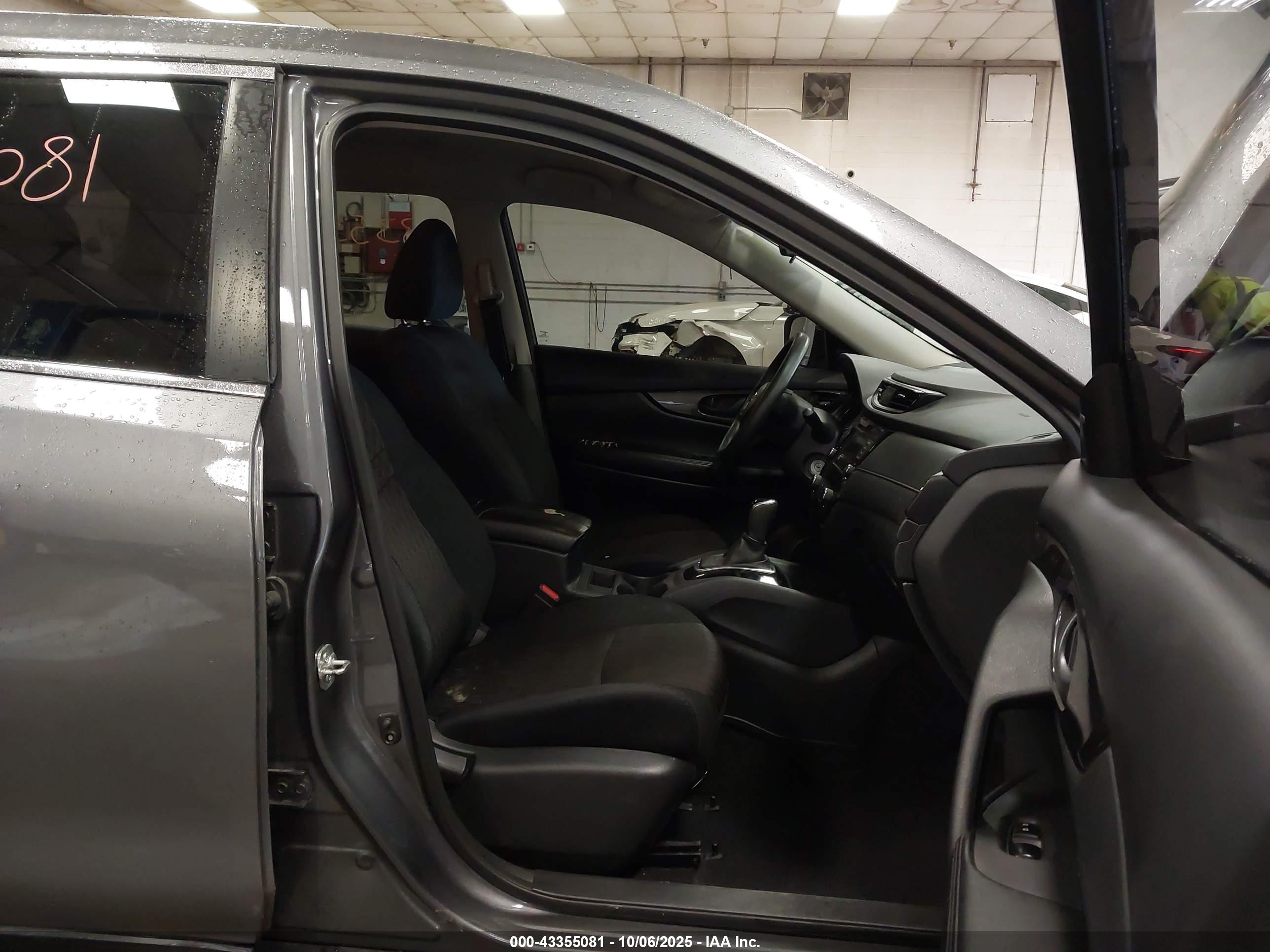 NISSAN ROGUE image 5