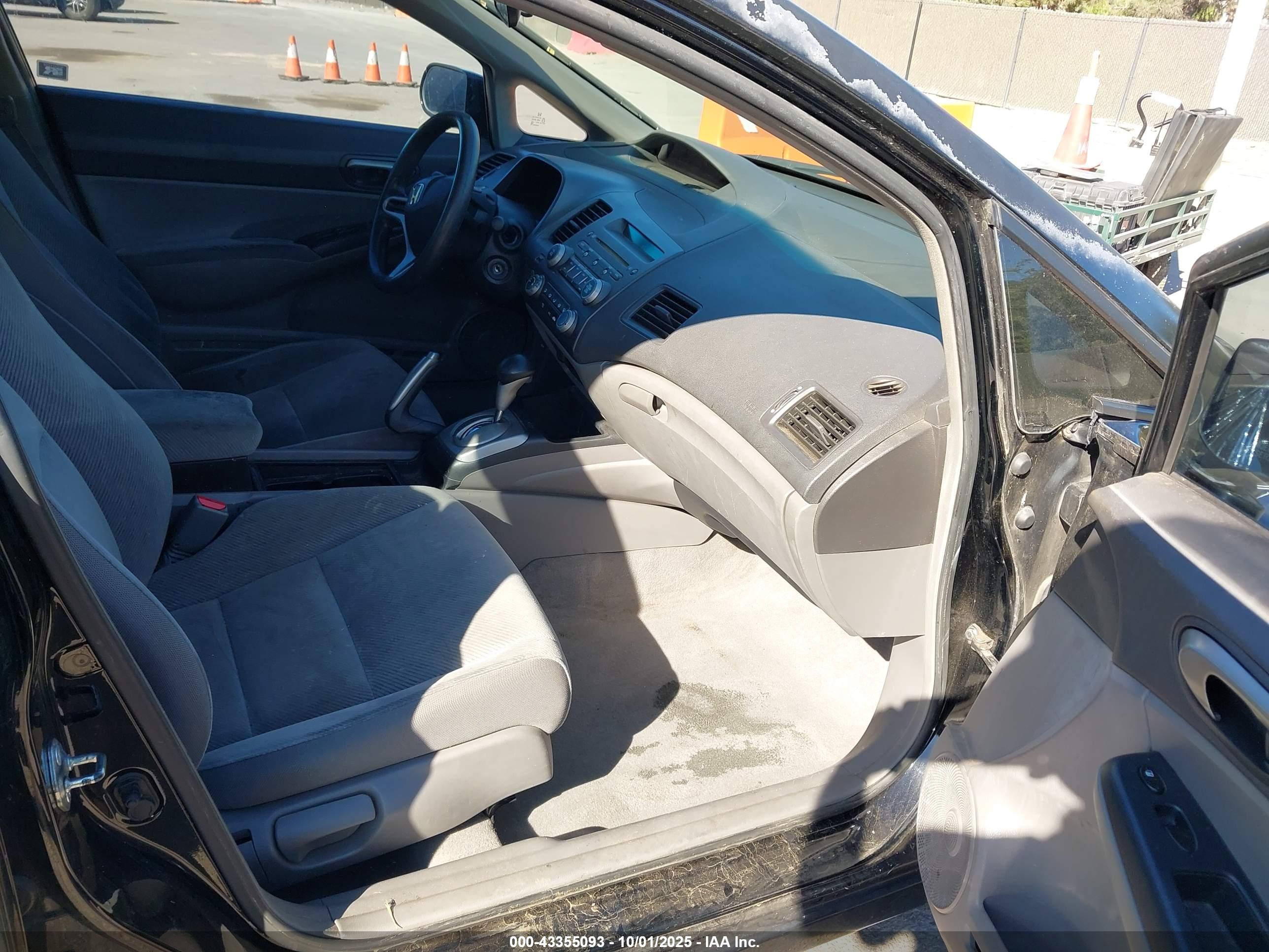 HONDA CIVIC image 5