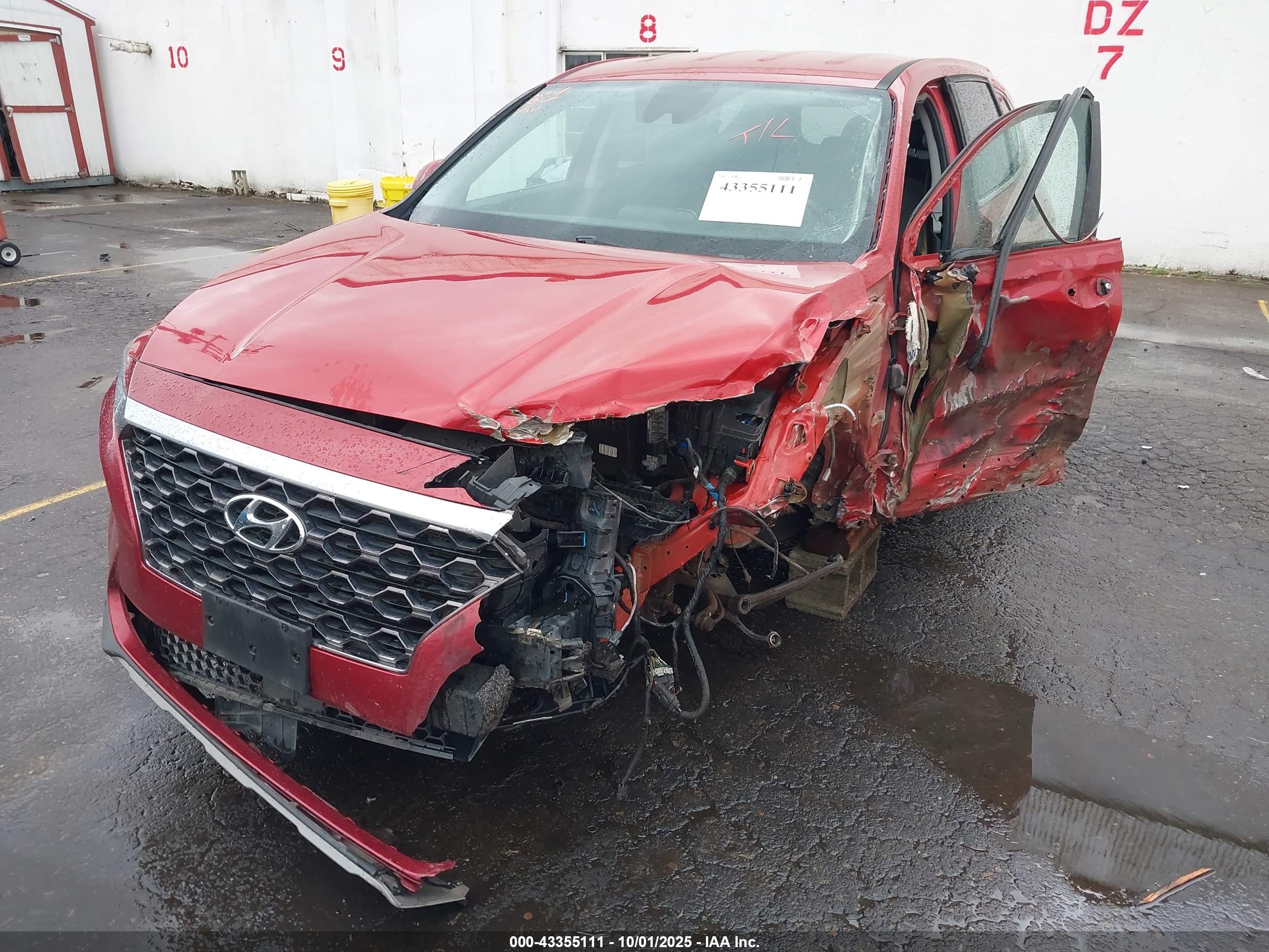 HYUNDAI SANTA image 6