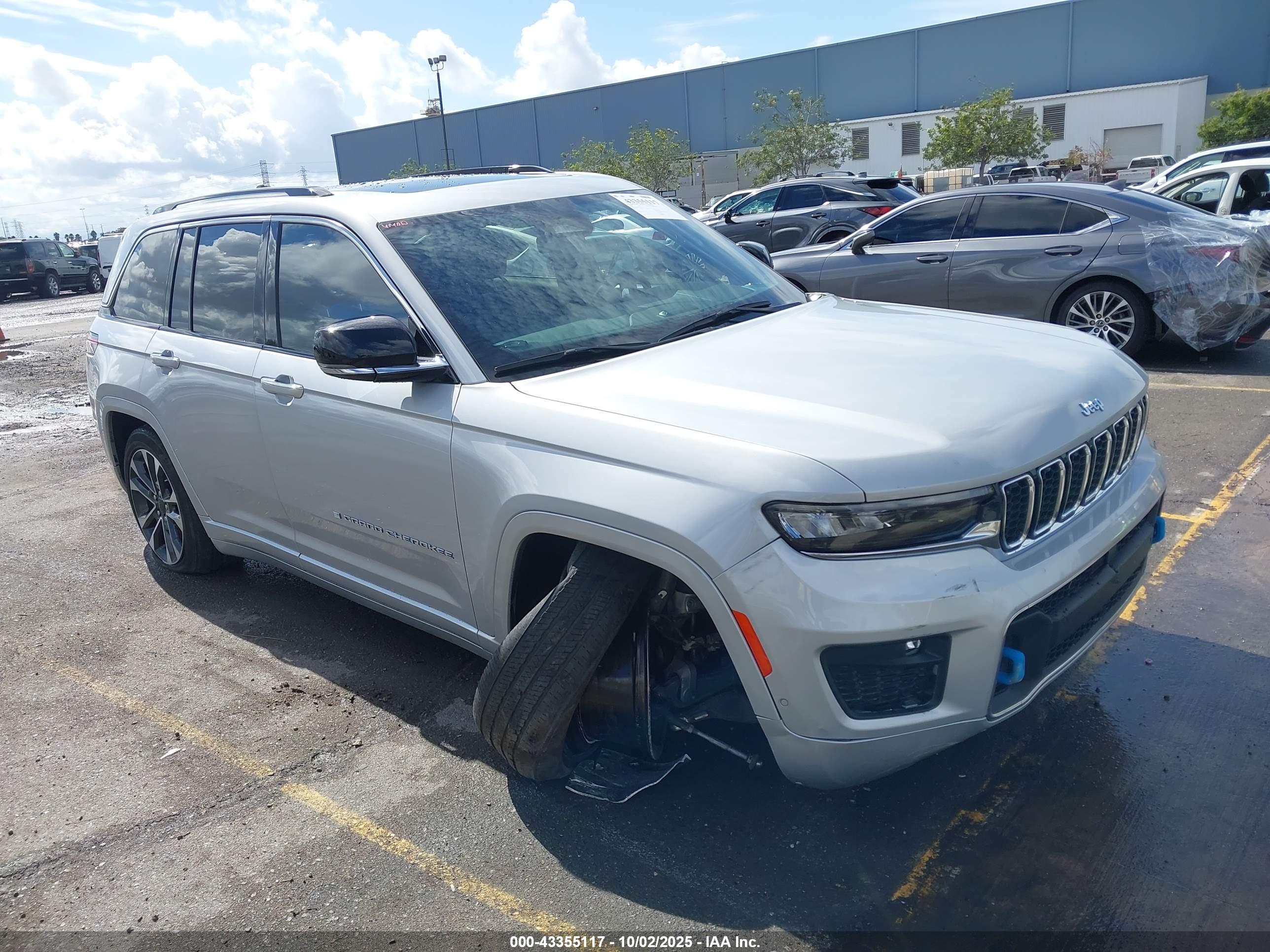 JEEP GRAND image 6