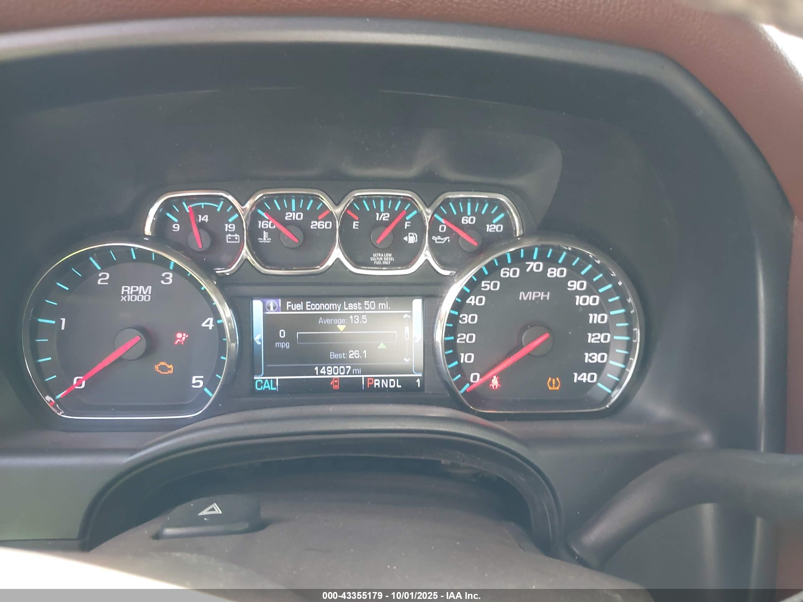 CHEVROLET SILVERADO image 7