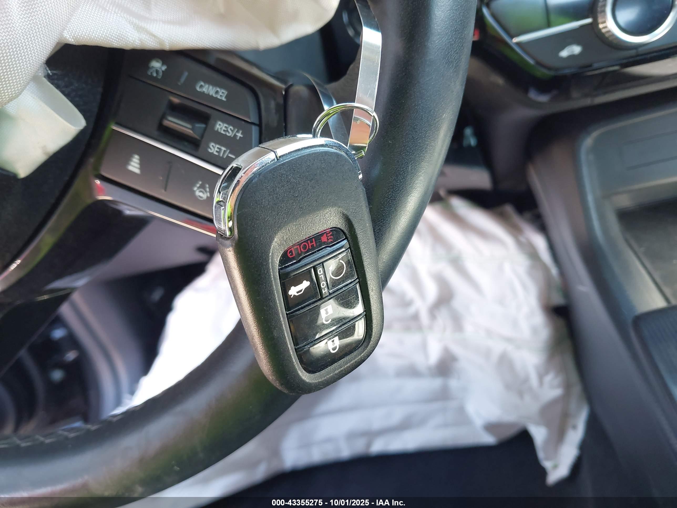 HONDA CIVIC image 11