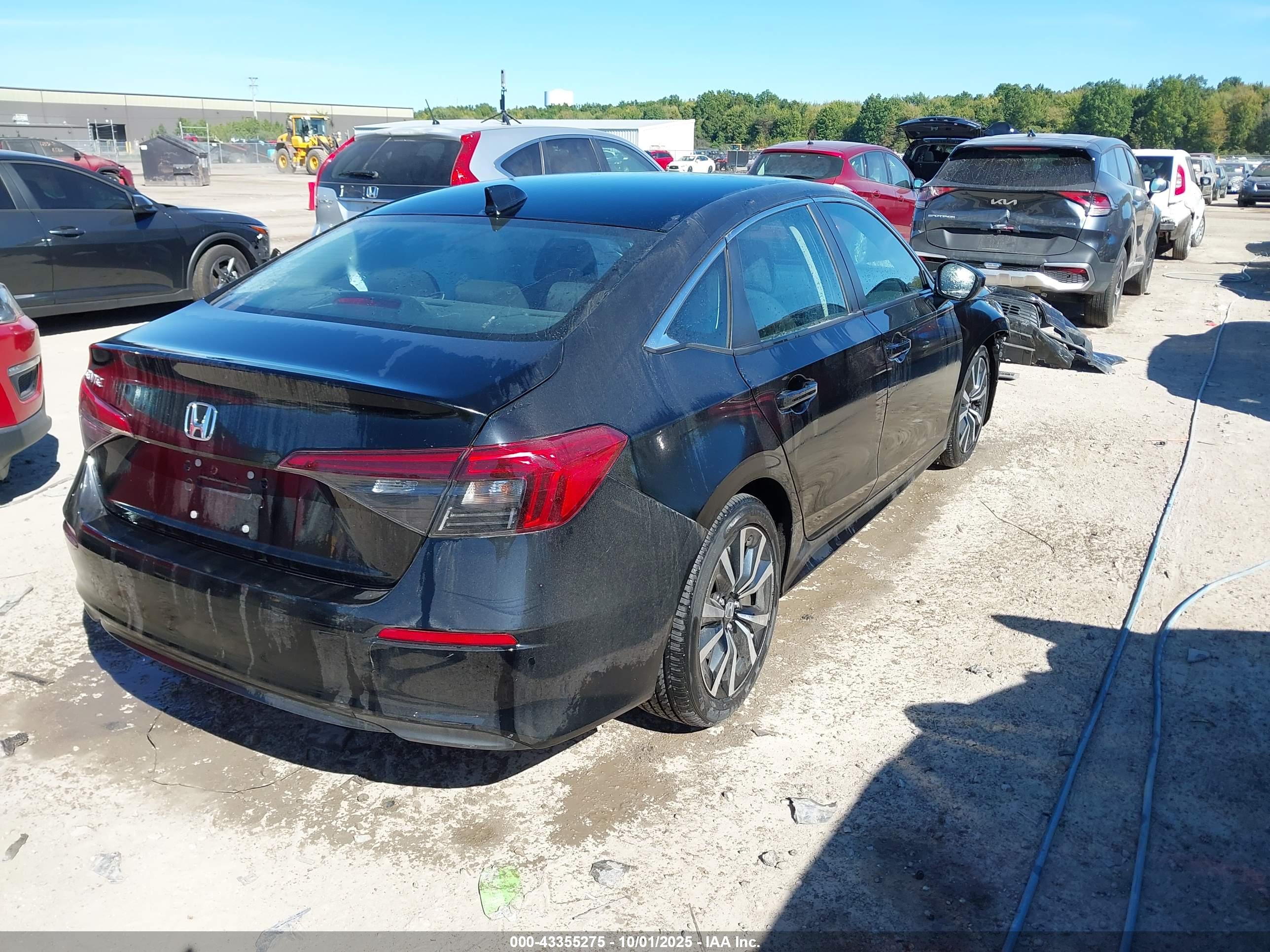HONDA CIVIC image 4