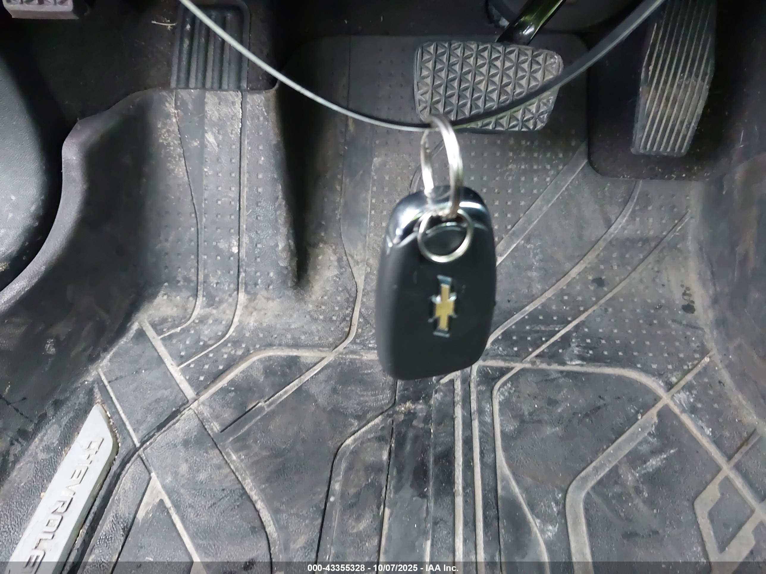 CHEVROLET MALIBU image 11