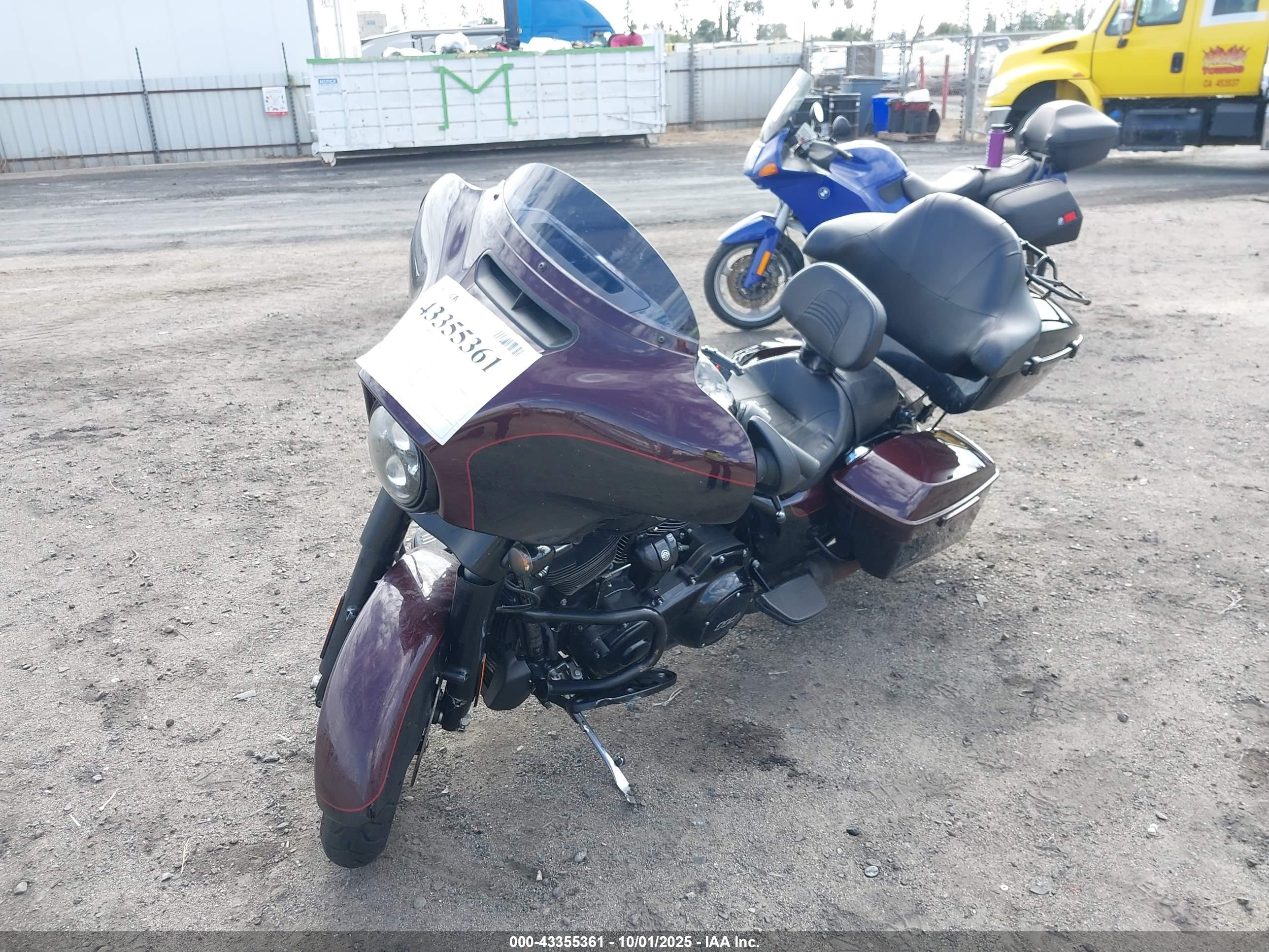 HARLEY-DAVIDSON FLHXS image 2