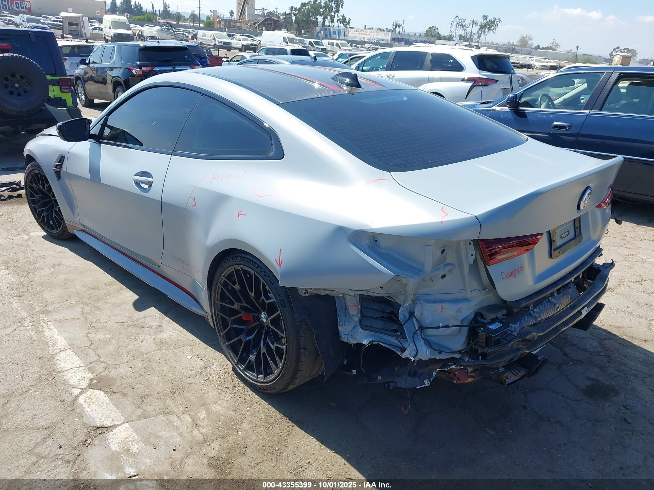 BMW M4 image 3