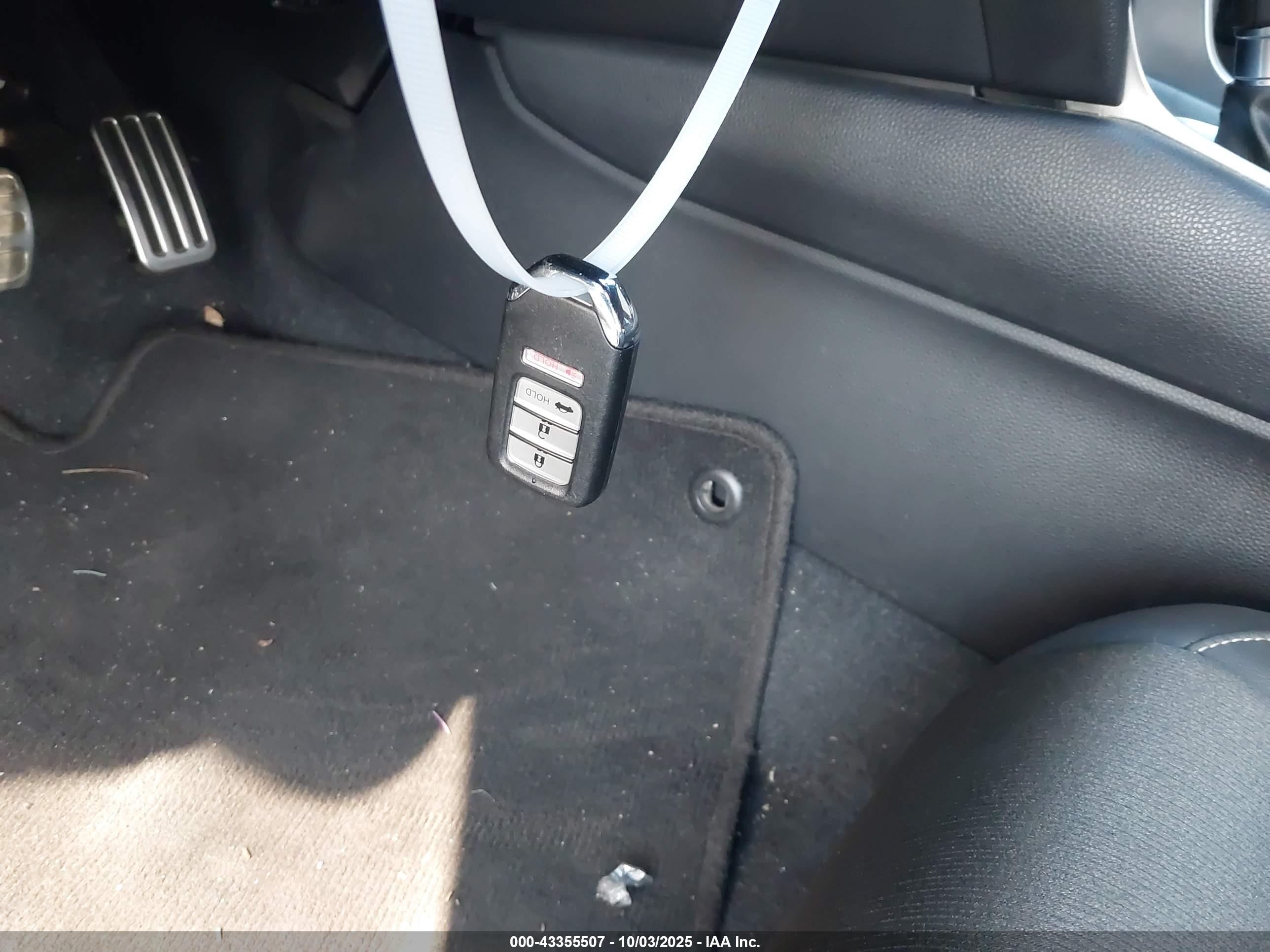 HONDA ACCORD image 11