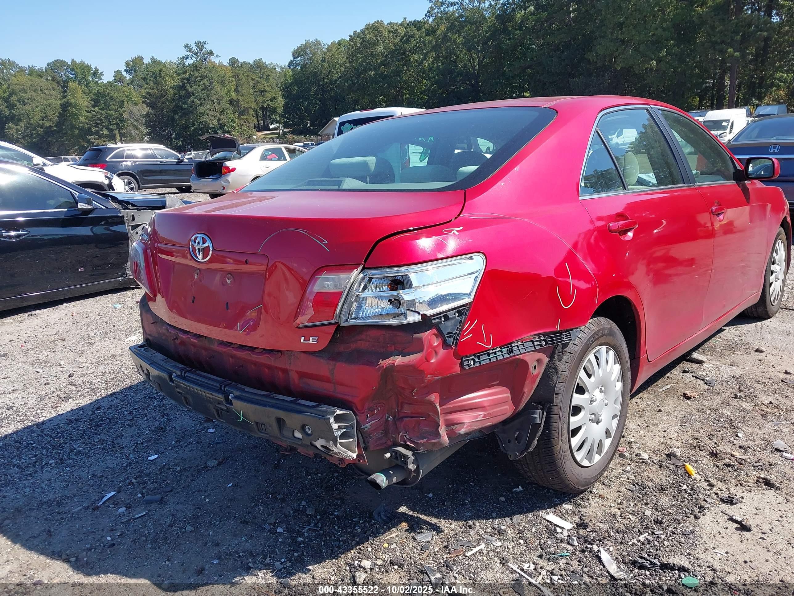 TOYOTA CAMRY image 6
