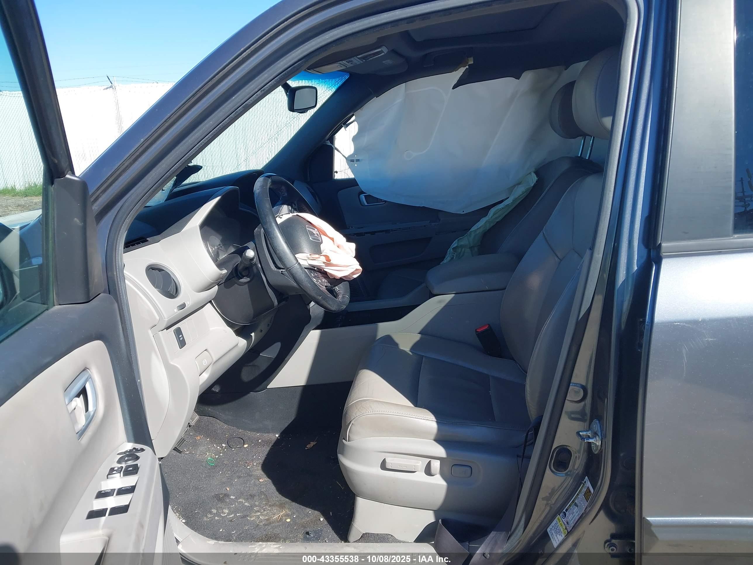 HONDA PILOT image 5